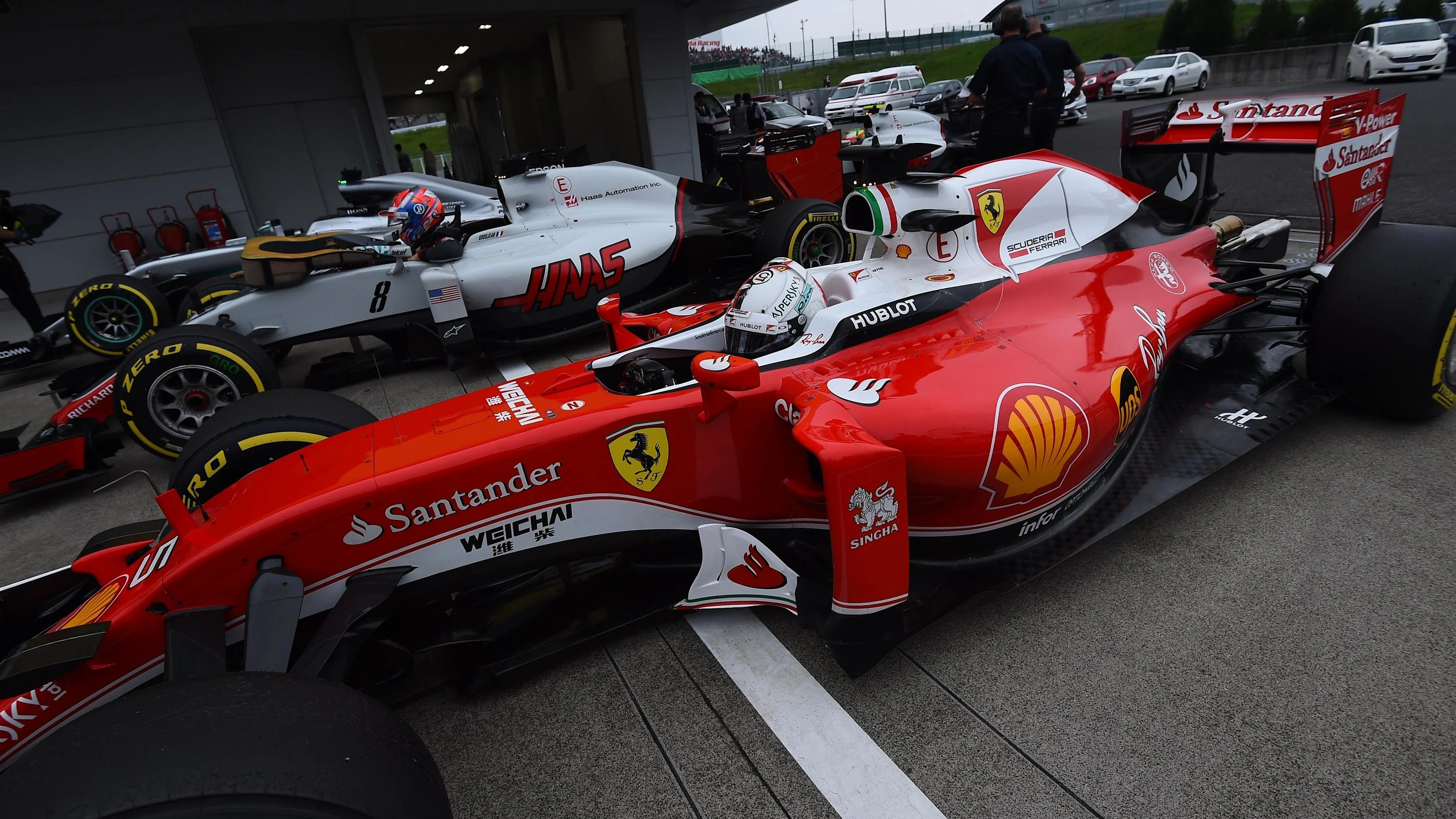 Sebastian Vettel (GER) Ferrari SF16-Harrives in parc ferme at Prix, Qualifying, Suzuka, Japan,