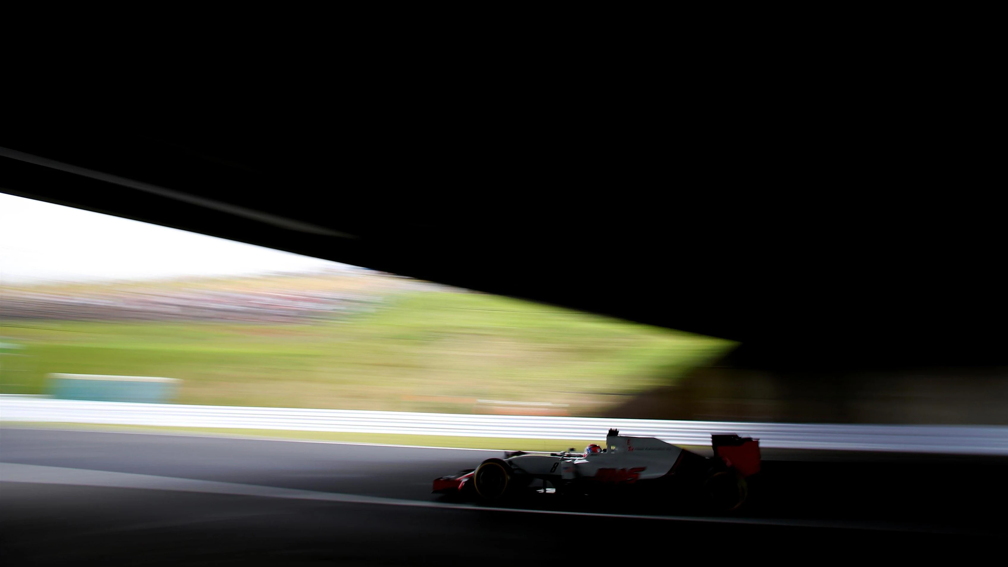 Romain Grosjean (FRA) Haas VF-16 at Formula One World Championship, Rd17, Japanese Grand Prix,