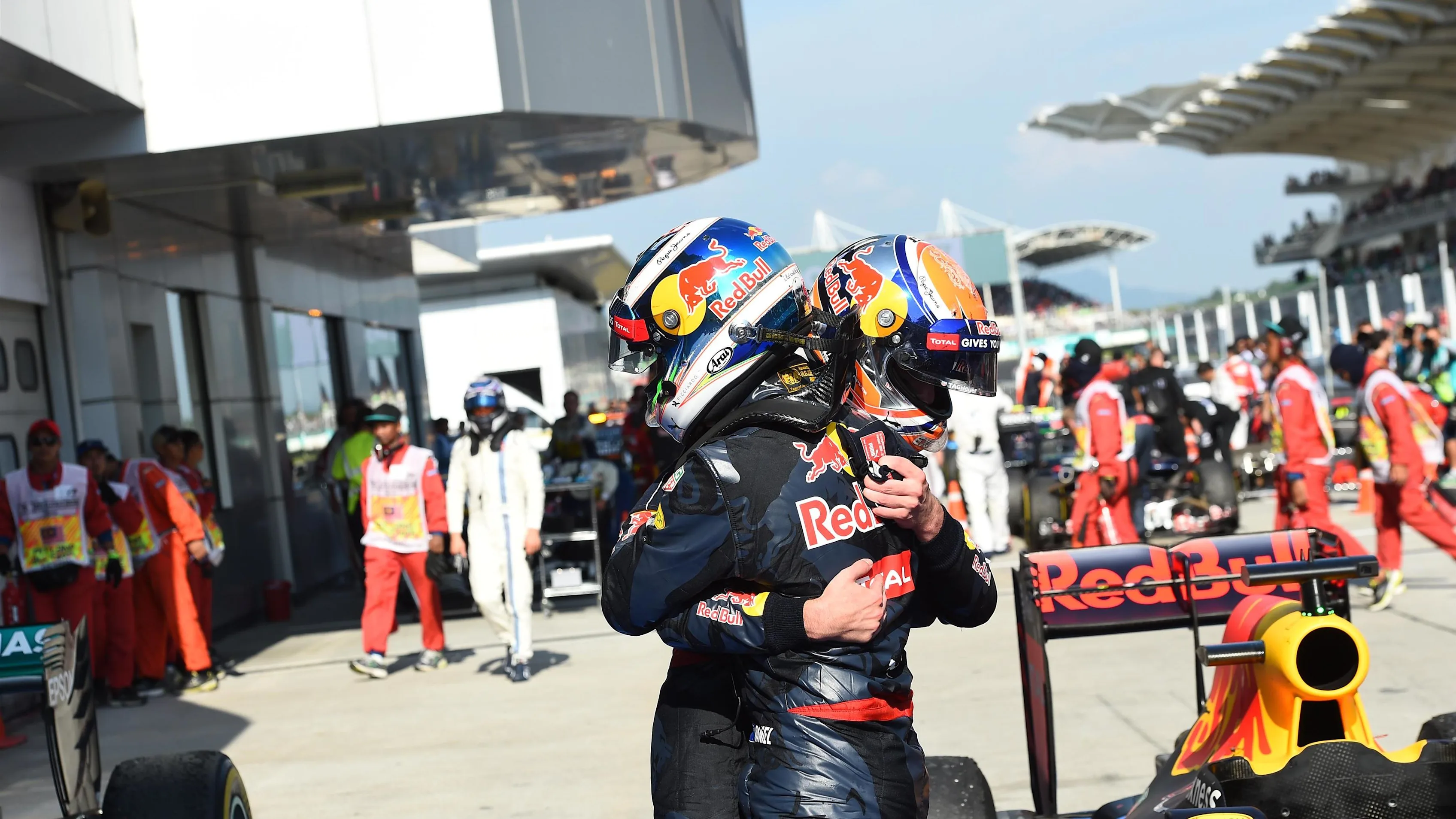 Race winner Daniel Ricciardo (AUS) Red Bull Racing and Max Verstappen (NED) Red Bull Racing RB12