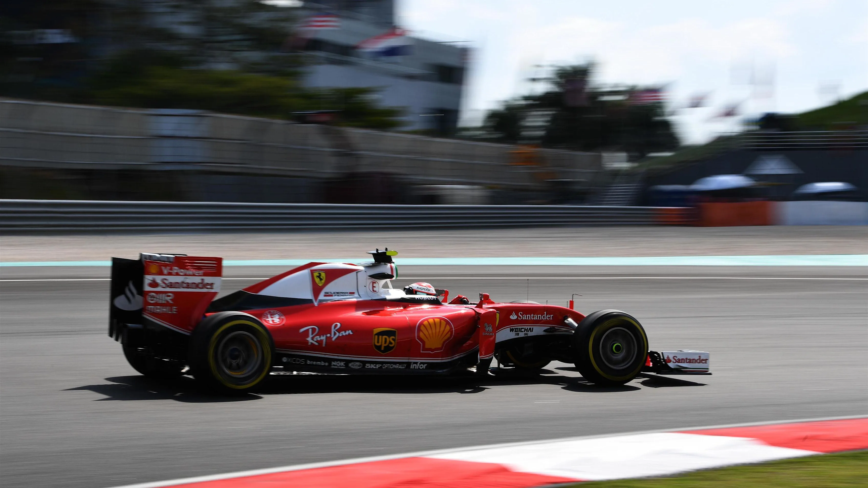 Kimi Raikkonen (FIN) Ferrari SF16-H at Formula One World Championship, Rd16, Malaysian Grand Prix, Race,  Sepang, Malaysia, Sunday 2 October 2016. © Sutton Images