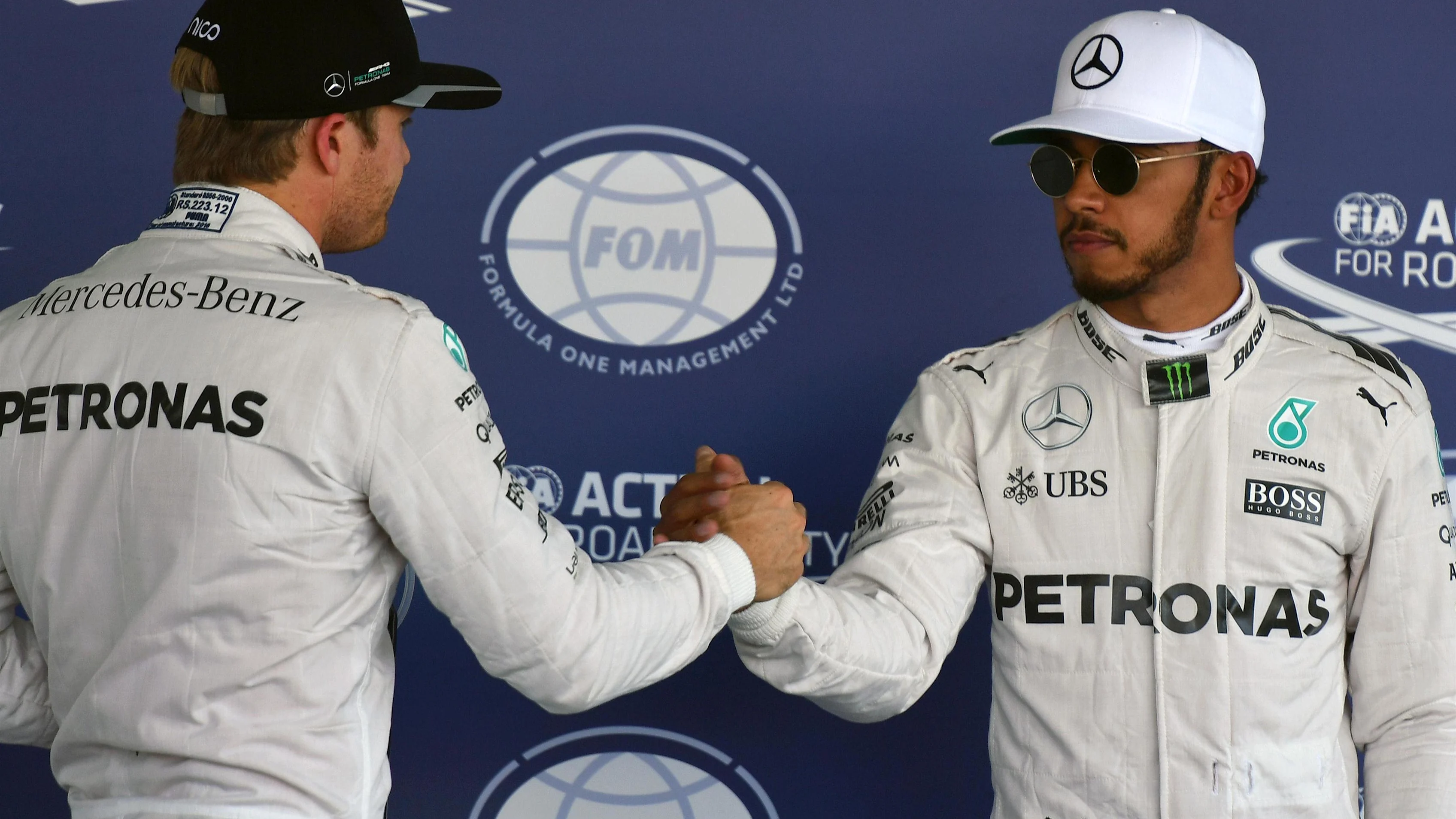 Nico Rosberg (GER) Mercedes AMG F1 and Lewis Hamilton (GBR) Mercedes AMG F1 celebrate in parc ferme