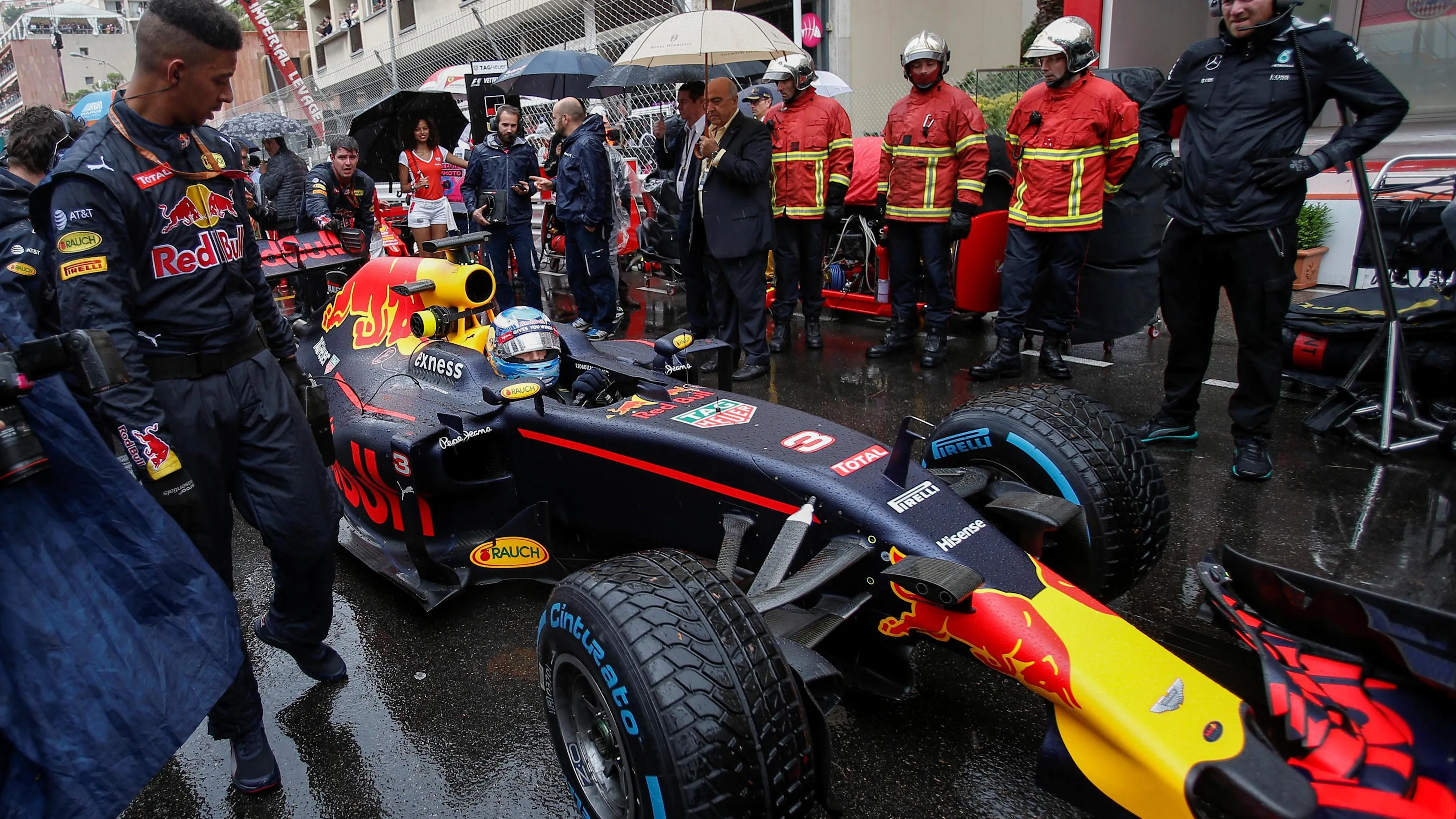 Daniel Ricciardo (AUS) Red Bull Racing RB12 on the grid at Formula One World Championship, Rd6,