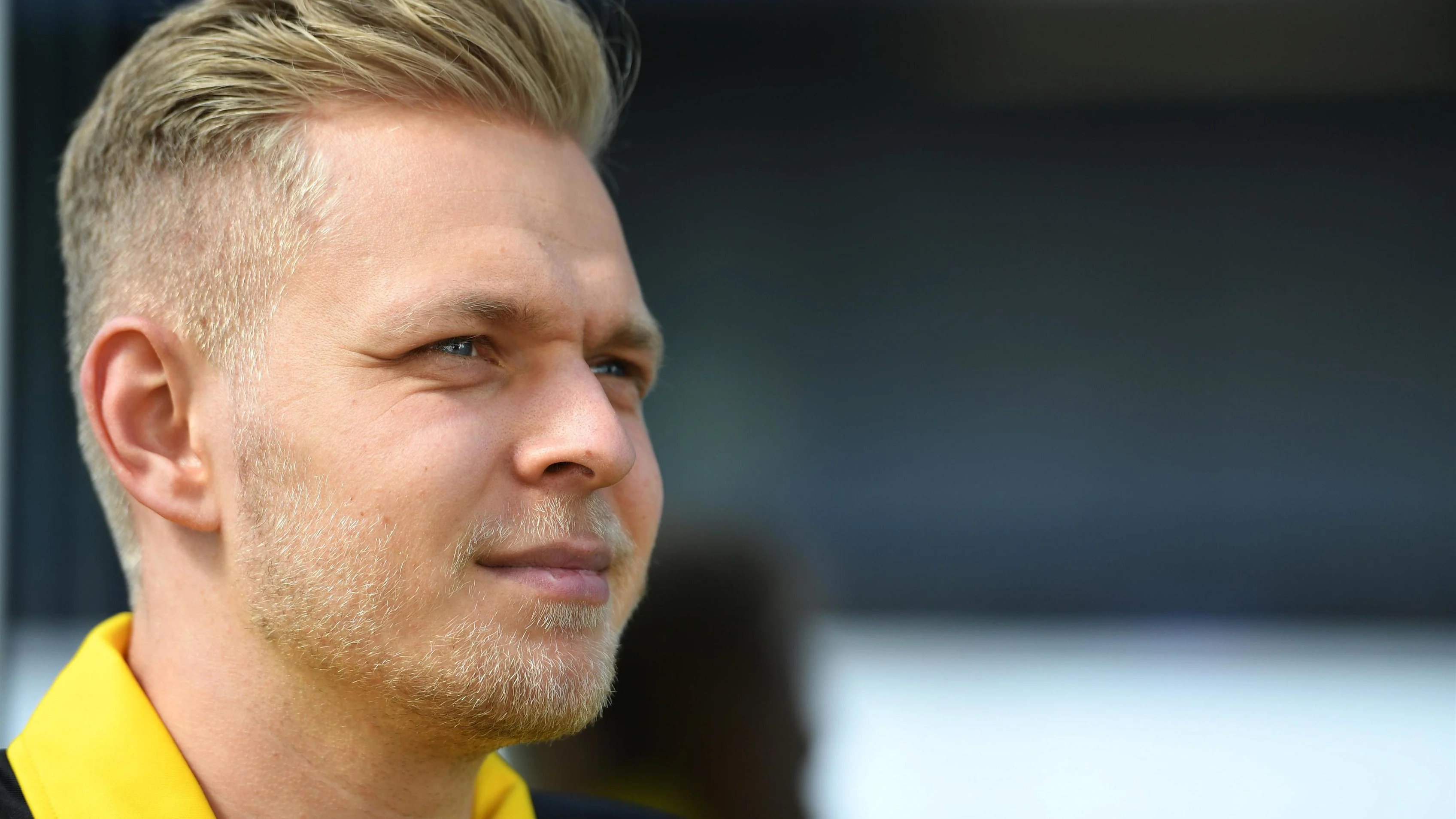 Kevin Magnussen (DEN) Renault Sport F1 Team at Formula One World Championship, Rd4, Russian Grand Prix, Preparations, Sochi Autodrom, Sochi, Krasnodar Krai, Russia, Thursday 28 April 2016. © Sutton Motorsport Images