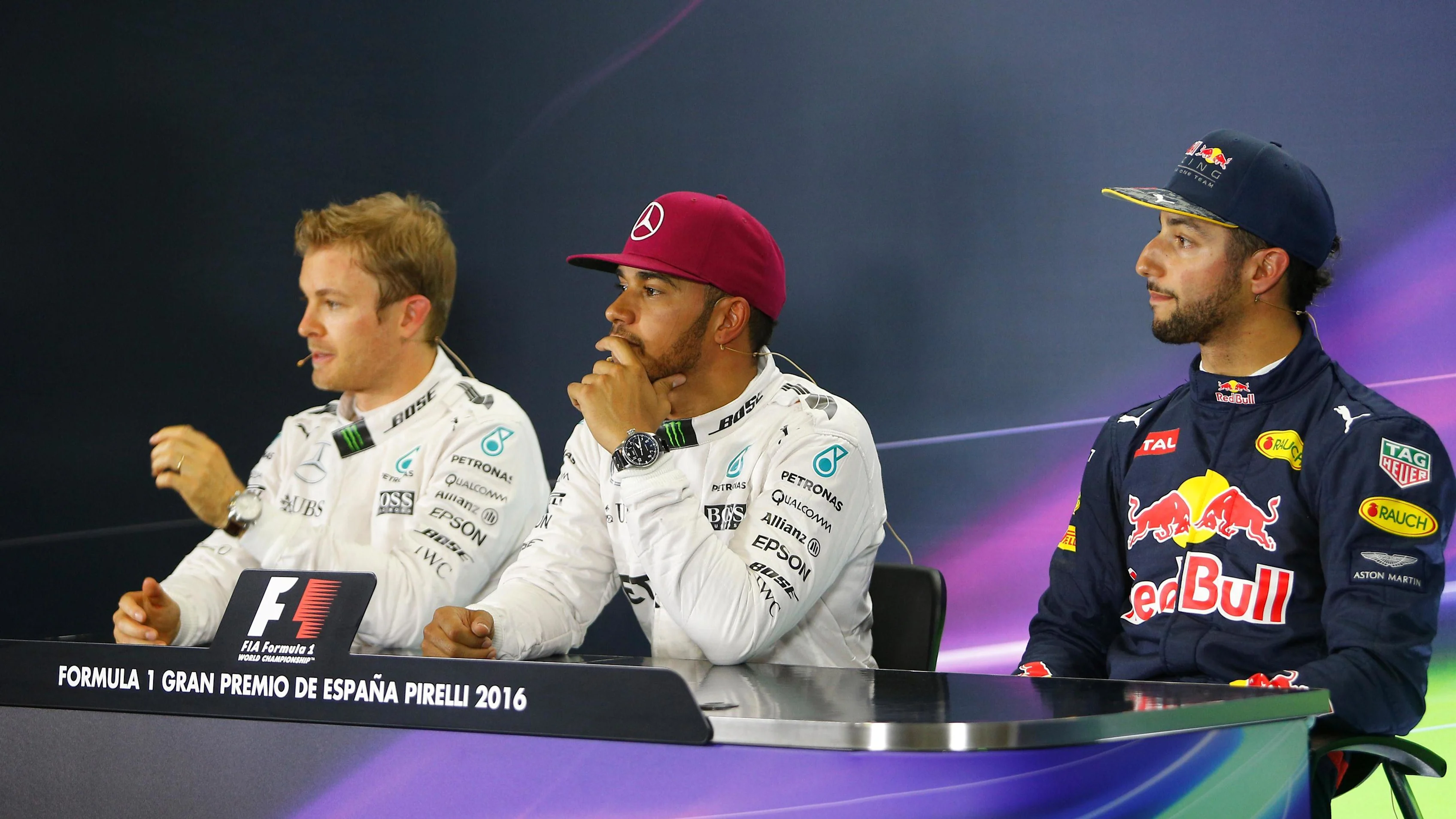 (L to R): Nico Rosberg (GER) Mercedes AMG F1, Lewis Hamilton (GBR) Mercedes AMG F1 and Daniel Ricciardo (AUS) Red Bull Racing in the Press Conference at Formula One World Championship, Rd5, Spanish Grand Prix, Qualifying, Barcelona, Spain, Saturday 14 May 2016. © Sutton Images