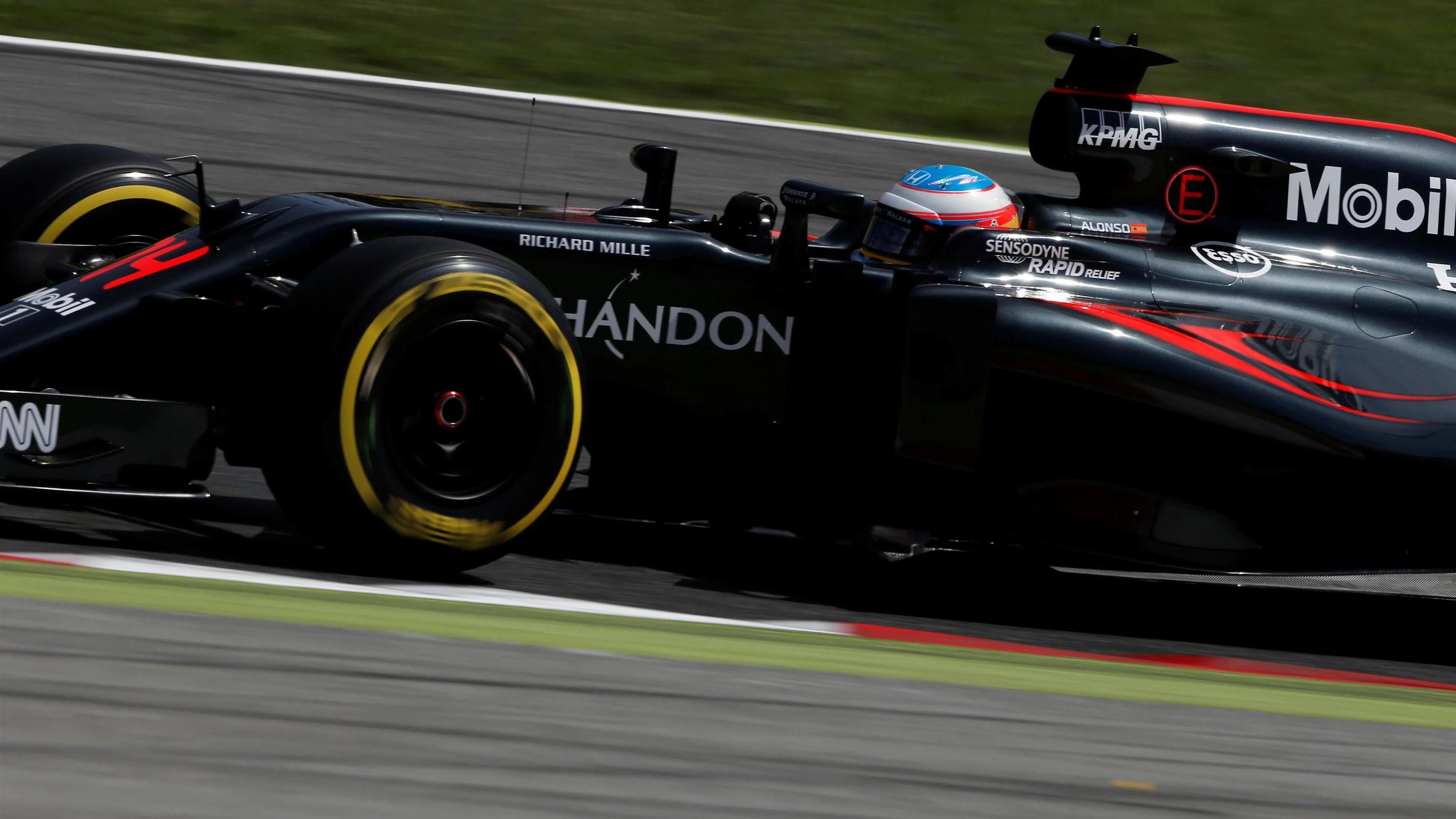 Fernando Alonso (ESP) McLaren MP4-31 at Formula One World Championship, Rd5, Spanish Grand Prix,