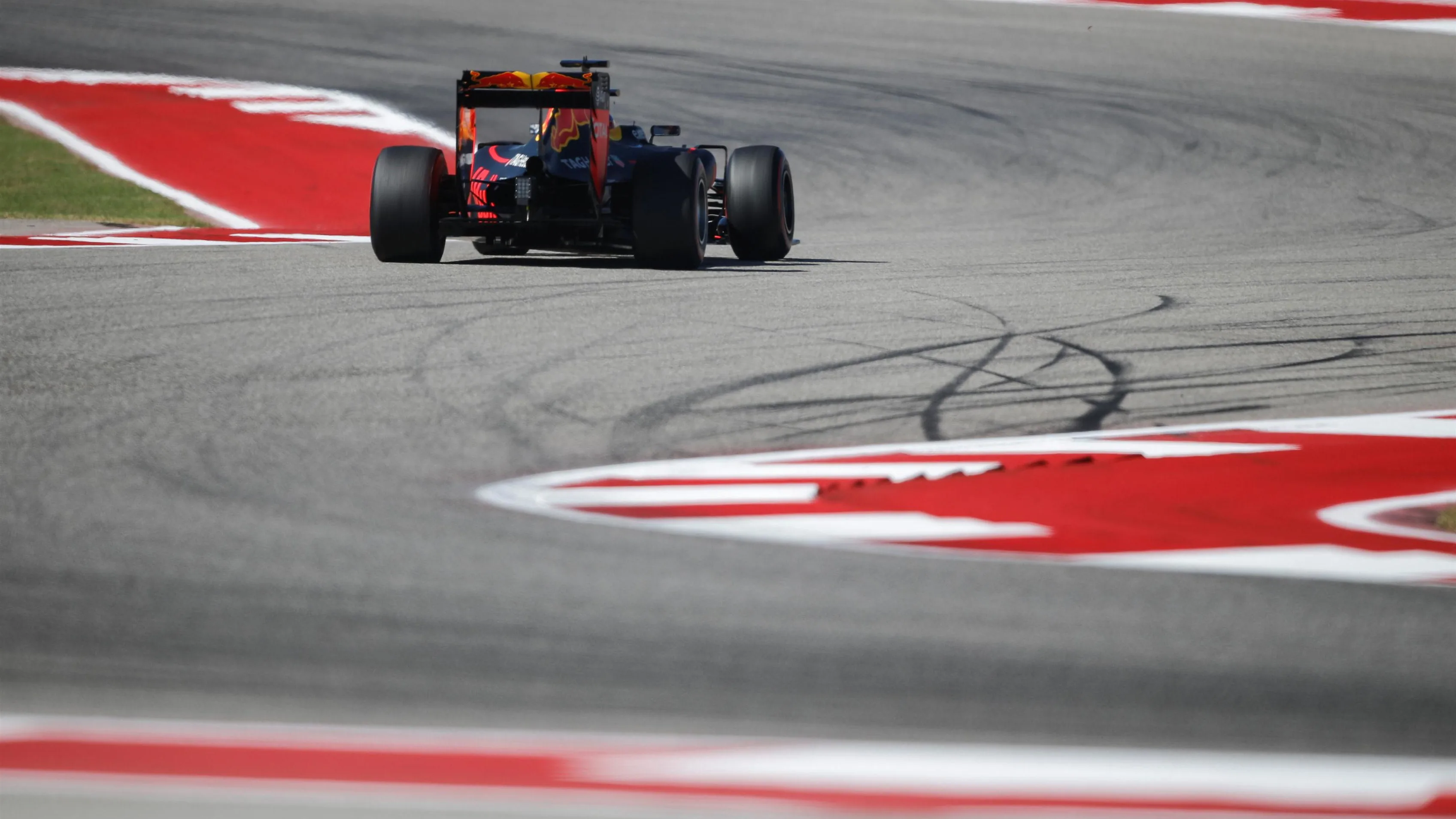 Max Verstappen (NED) Red Bull Racing RB12 at Formula One World Championship, Rd18, United States Grand Prix, Practice, Circuit of the Americas, Austin, Texas, USA, Friday 21 October 2016. © Sutton Images