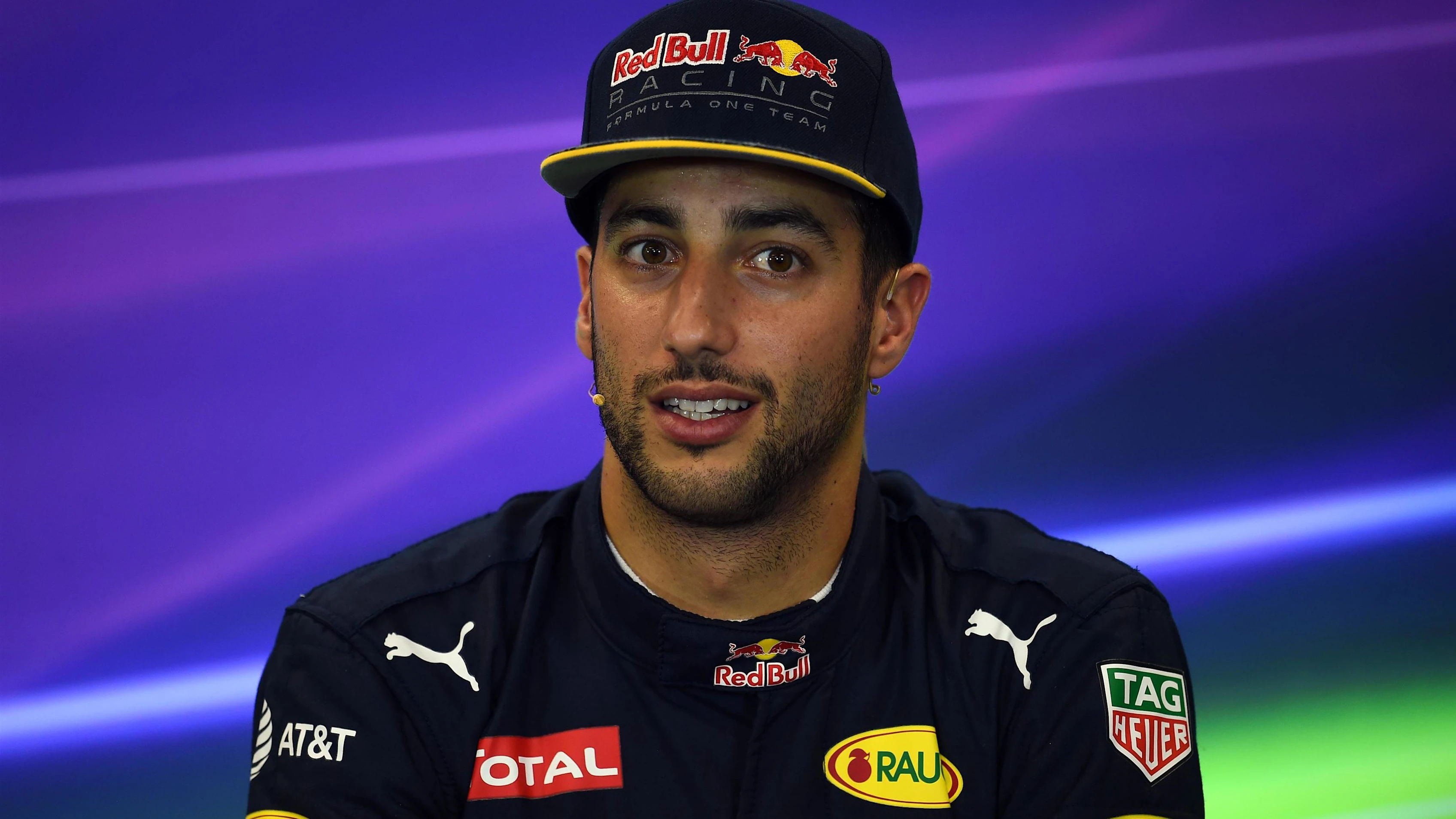 Daniel Ricciardo (AUS) Red Bull Racing in the Press Conference at Formula One World Championship, Rd18, United States Grand Prix, Qualifying, Circuit of the Americas, Austin, Texas, USA, Saturday 22 October 2016. © Sutton Images