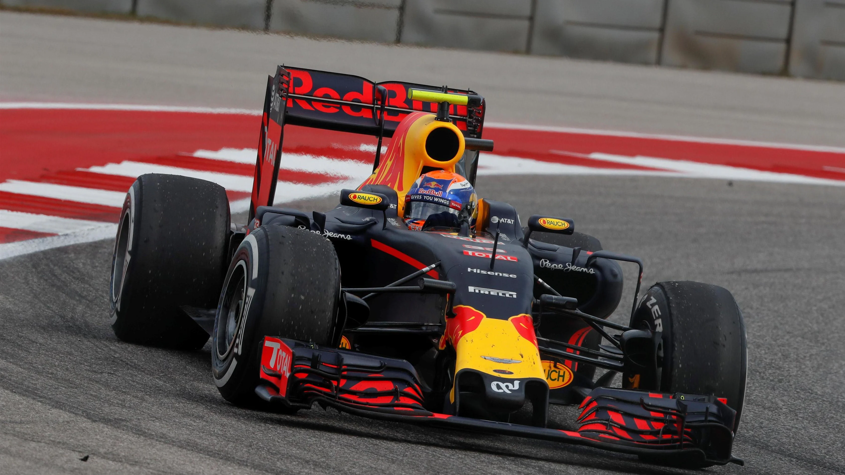 Max Verstappen (NED) Red Bull Racing RB12 at Formula One World Championship, Rd18, United States