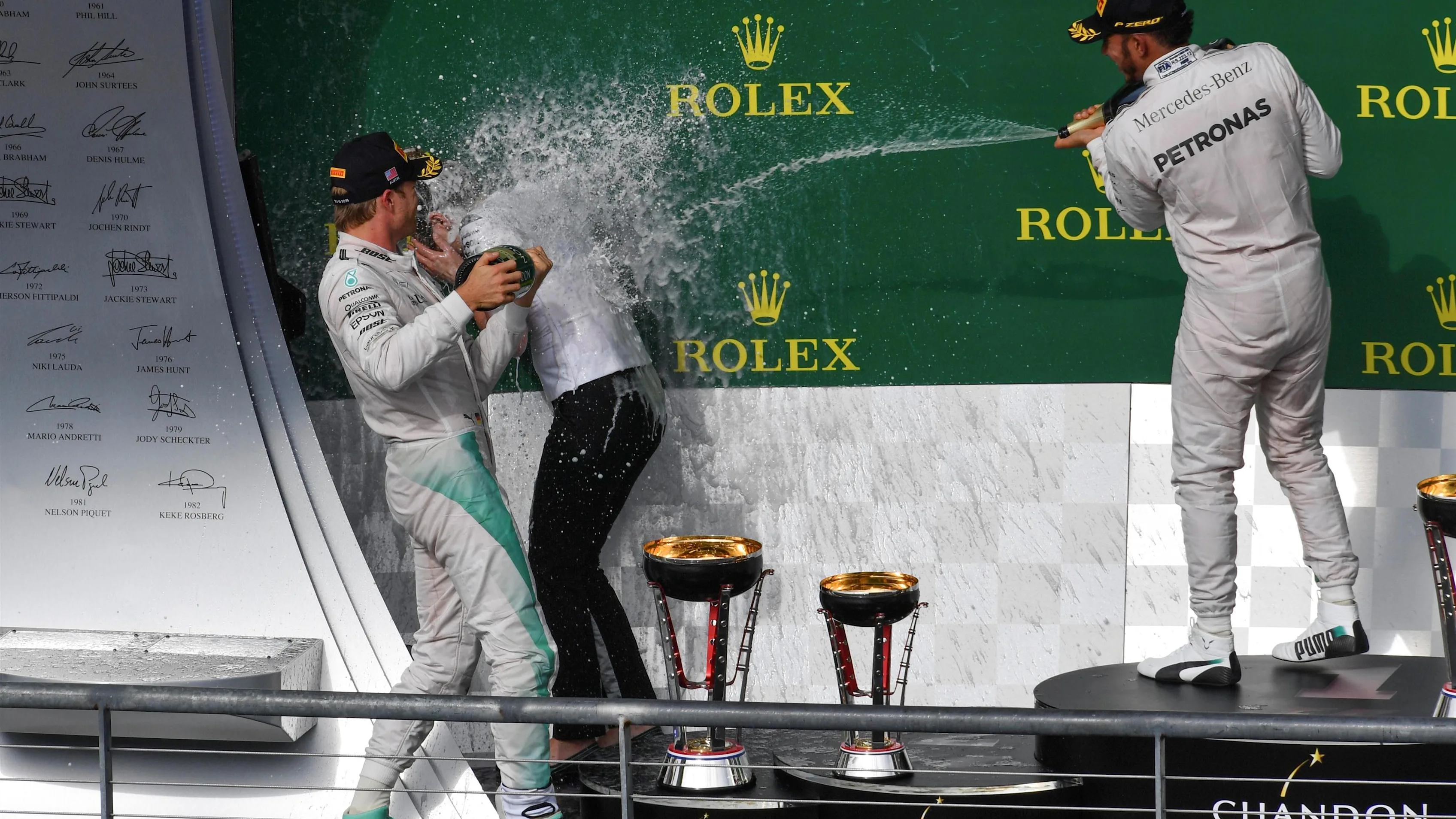 Lewis Hamilton (GBR) Mercedes AMG F1 and Nico Rosberg (GER) Mercedes AMG F1 celebrate with Victoria