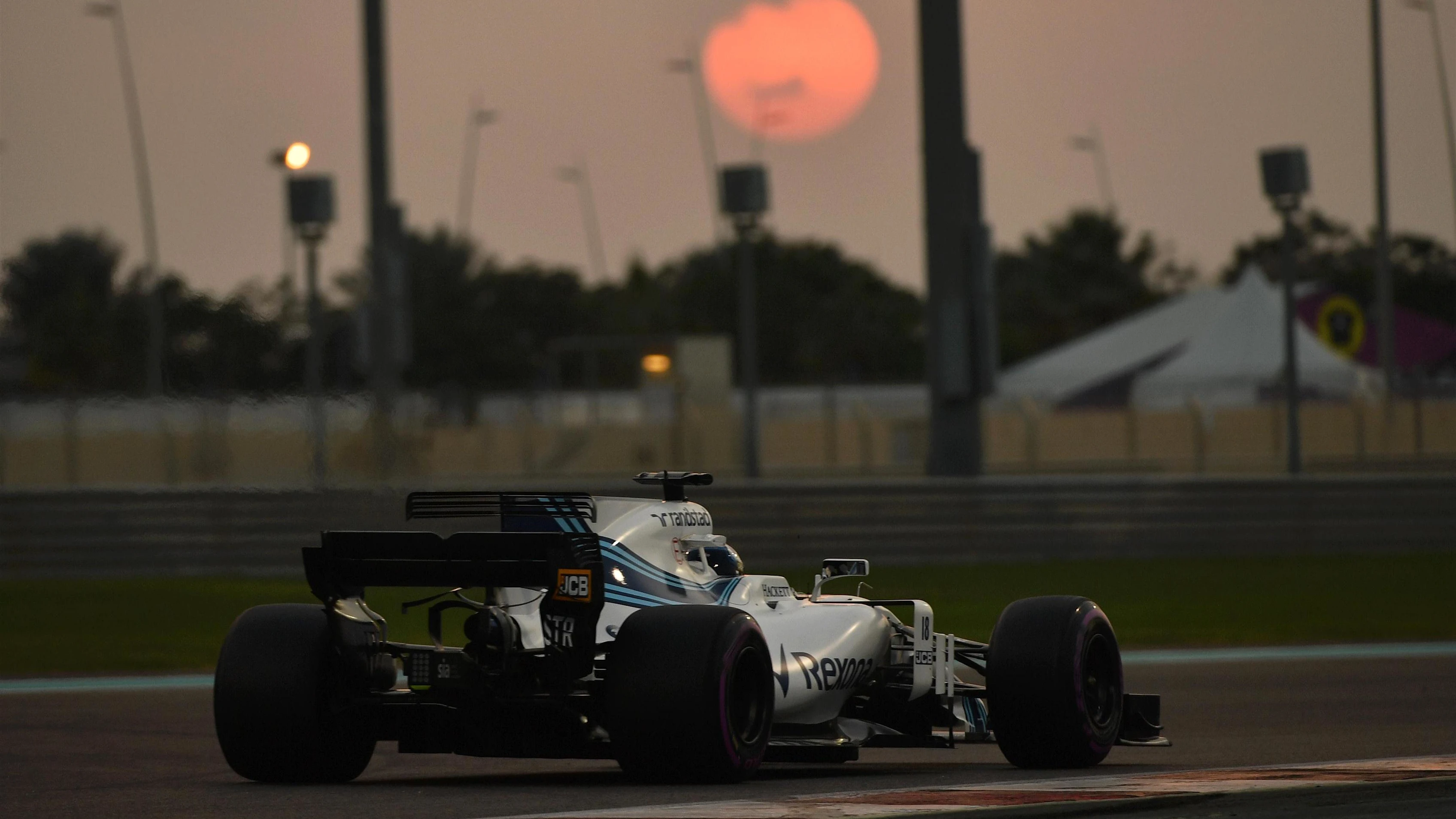 Lance Stroll (CDN) Williams FW40 at Formula One Testing, Day One, Yas Marina Circuit, Abu Dhabi,