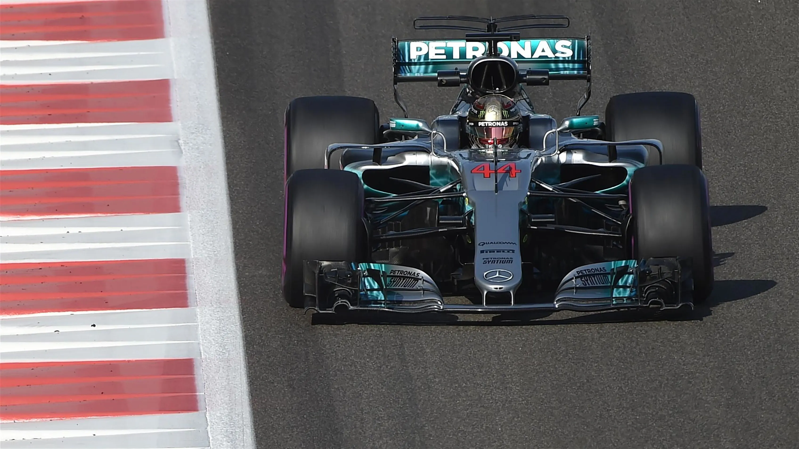 Lewis Hamilton (GBR) Mercedes-Benz F1 W08 Hybrid at Formula One World Championship, Rd20, Abu Dhabi Grand Prix, Practice, Yas Marina Circuit, Abu Dhabi, UAE, Friday 24 November 2017. © Simon Galloway/Sutton Images