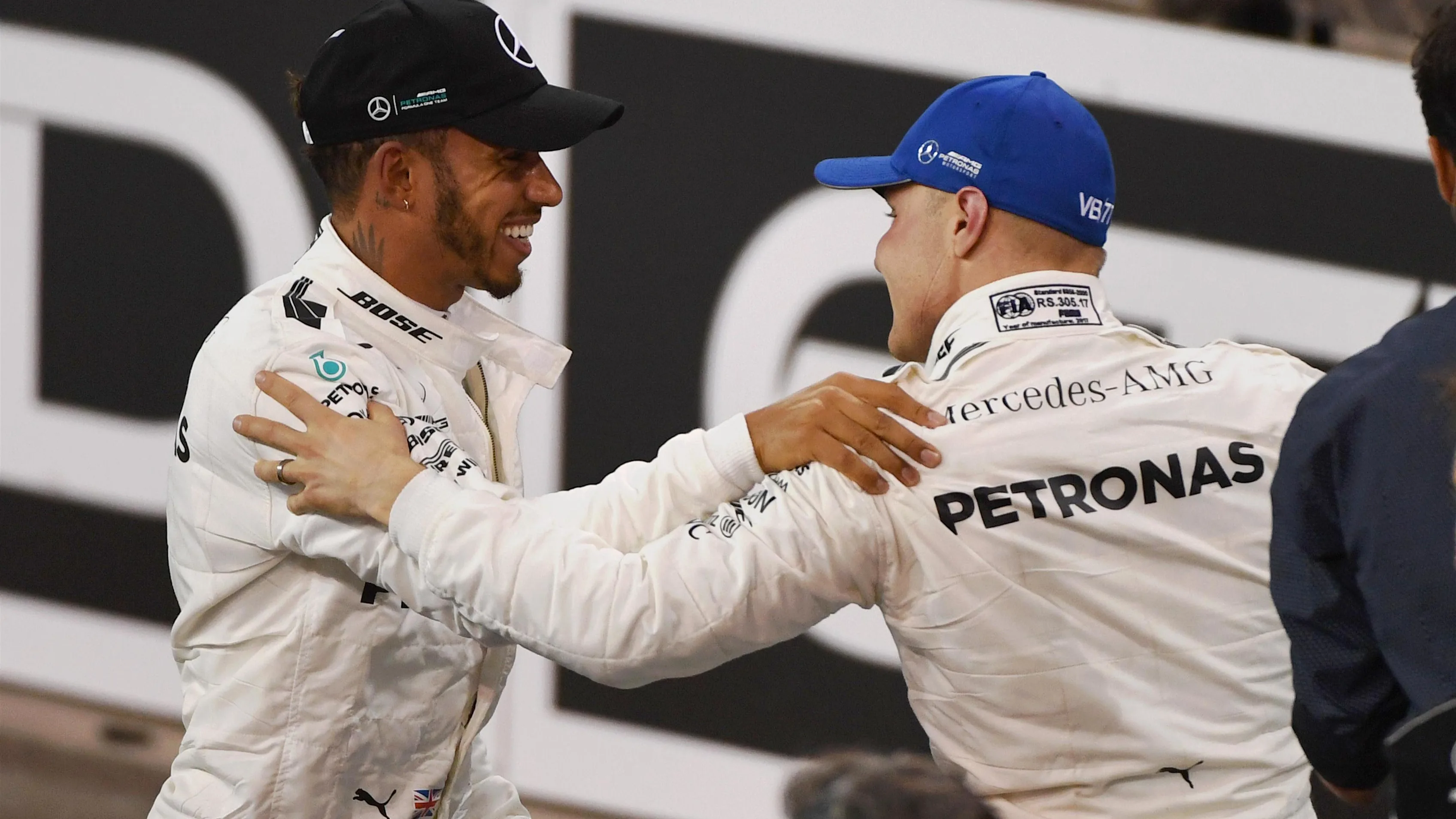 Pole sitter Valtteri Bottas (FIN) Mercedes AMG F1 and Lewis Hamilton (GBR) Mercedes AMG F1 celebrate in parc ferme at Formula One World Championship, Rd20, Abu Dhabi Grand Prix, Qualifying, Yas Marina Circuit, Abu Dhabi, UAE, Saturday 25 November 2017. © Mark Sutton/Sutton Images