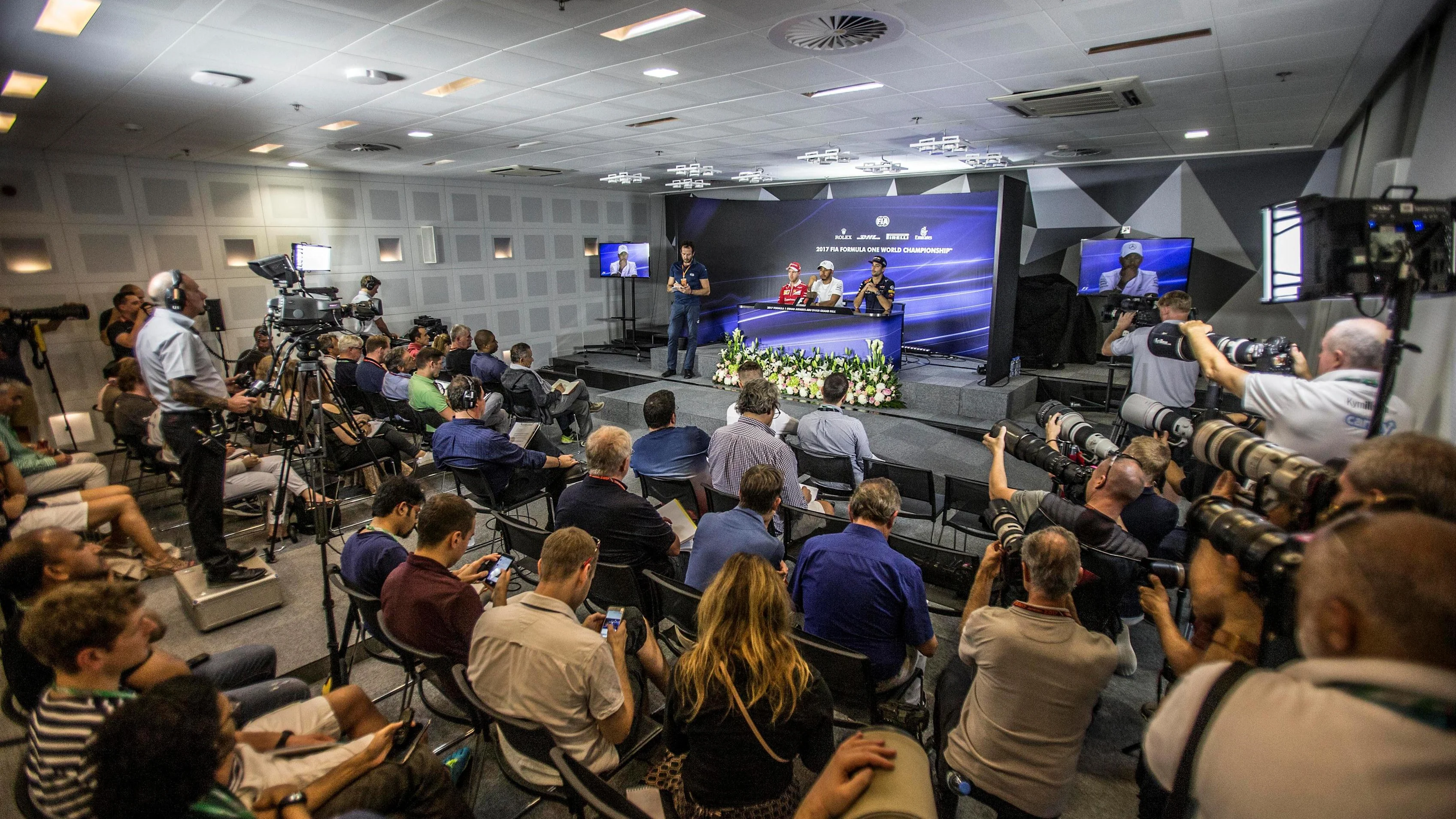 Sebastian Vettel (GER) Ferrari, Lewis Hamilton (GBR) Mercedes AMG F1 and Daniel Ricciardo (AUS) Red Bull Racing in the Press Conference at Formula One World Championship, Rd20, Abu Dhabi Grand Prix, Preparations, Yas Marina Circuit, Abu Dhabi, UAE, Thursday 23 November 2017. © Manuel Goria/Sutton Images