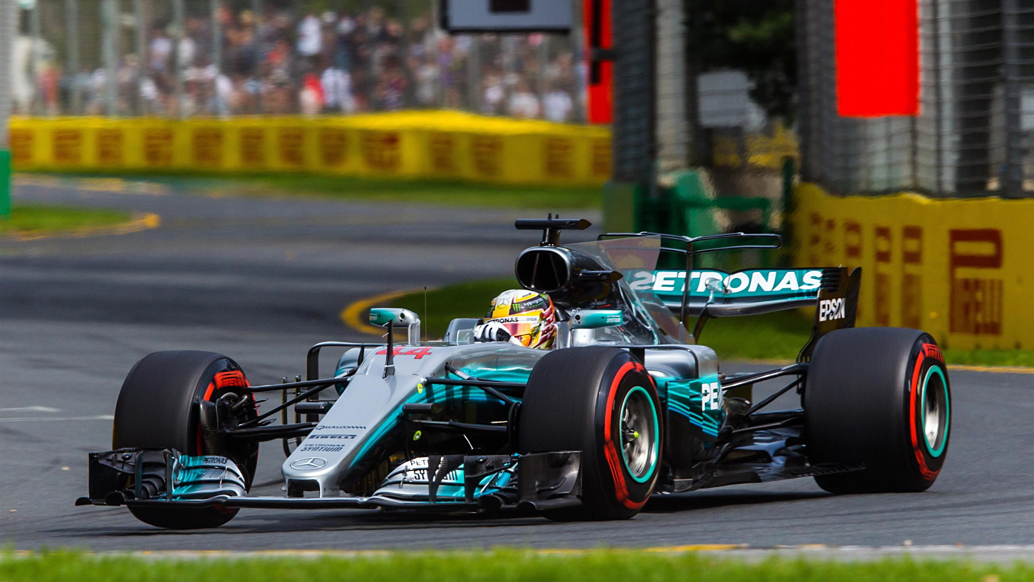 Lewis Hamilton (GBR) Mercedes-Benz F1 W08 Hybrid at Formula One World Championship, Rd1, Australian Grand Prix, Practice, Albert Park, Melbourne, Australia, Friday 24 March 2017. © Sutton Motorsport Images