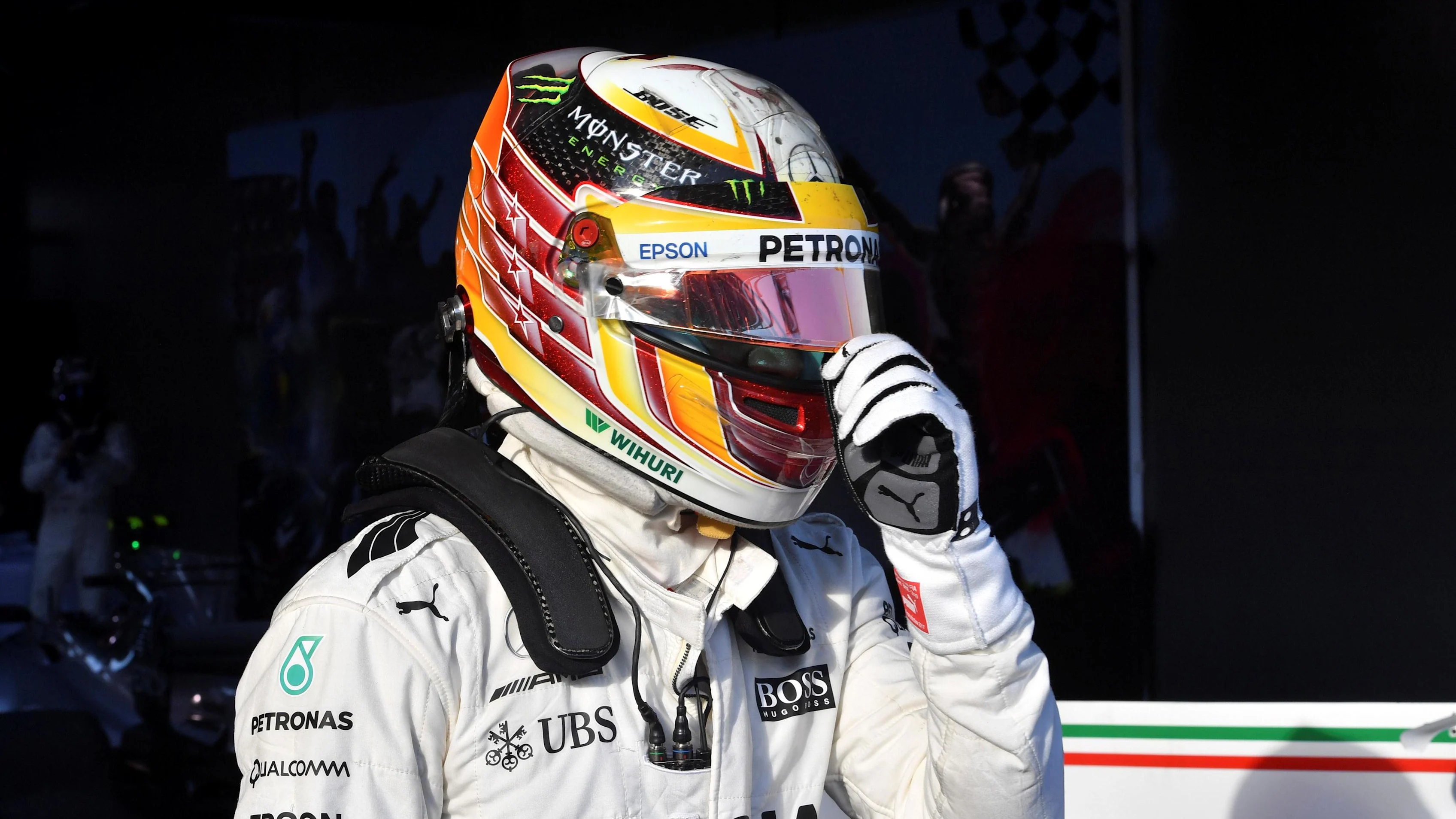 Lewis Hamilton (GBR) Mercedes AMG F1 in parc ferme at Formula One World Championship, Rd1, Australian Grand Prix, Race, Albert Park, Melbourne, Australia, Sunday 26 March 2017. © Sutton Motorsport Images