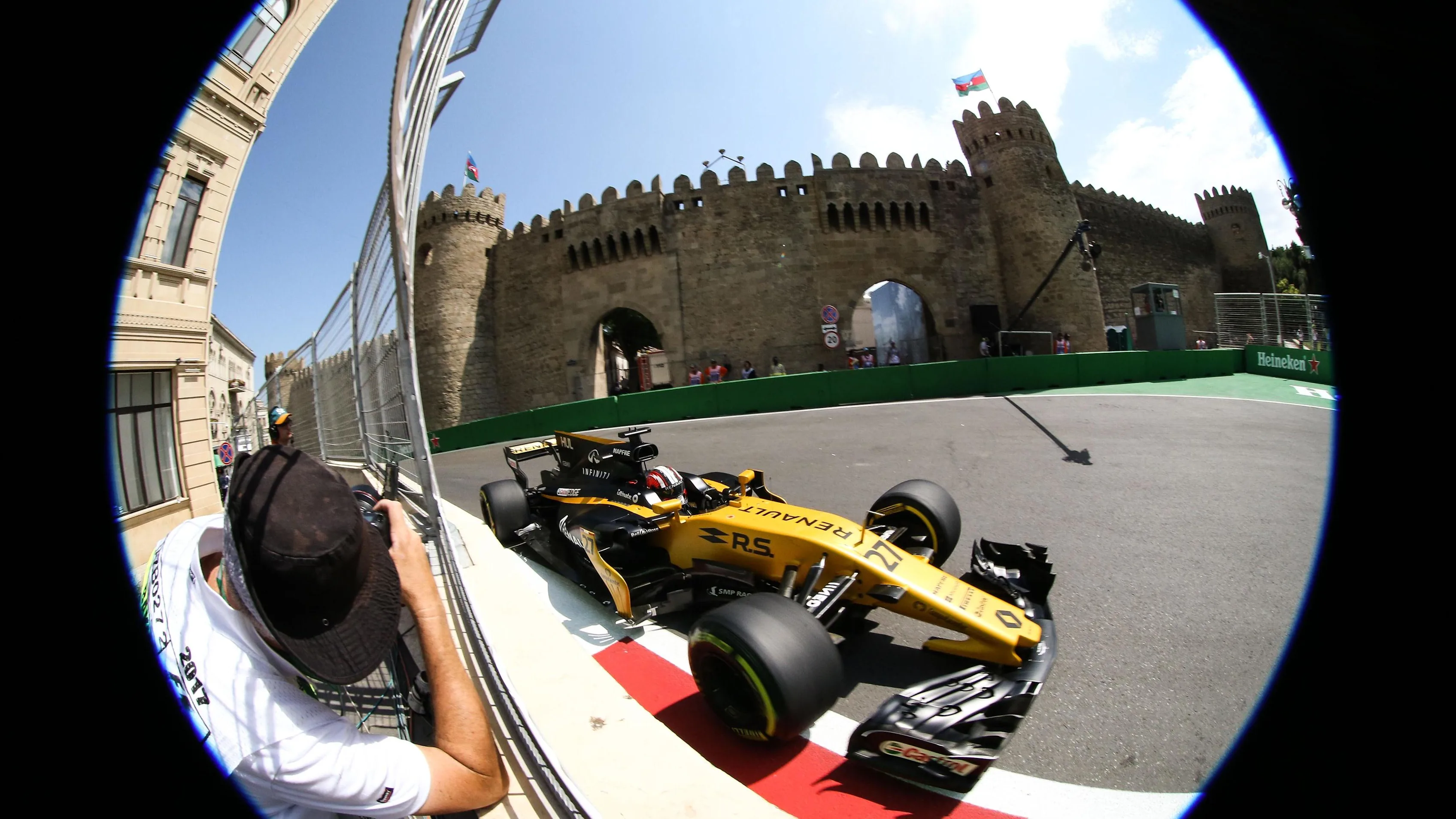 Nico Hulkenberg (GER) Renault Sport F1 Team RS17 at Formula One World Championship, Rd8, Azerbaijan Grand Prix, Practice, Baku City Circuit, Baku, Azerbaijan, Friday 23 June 2017. © Sutton Images