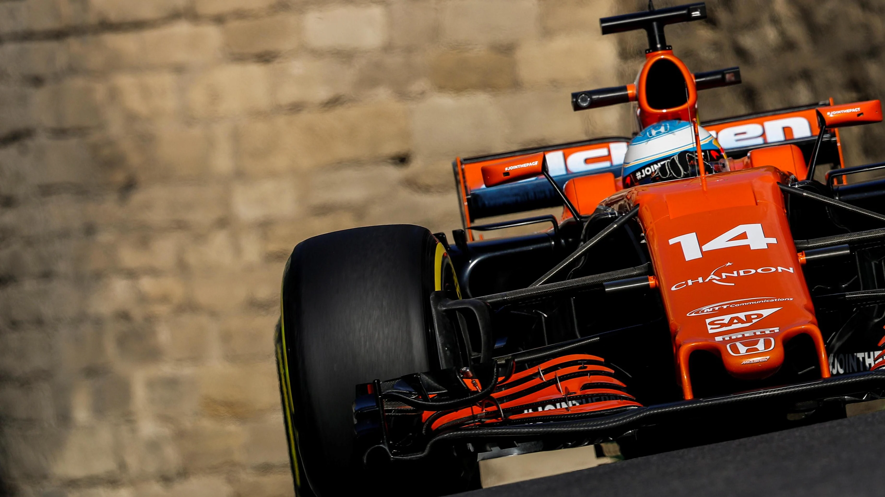 Fernando Alonso (ESP) McLaren MCL32 at Formula One World Championship, Rd8, Azerbaijan Grand Prix,
