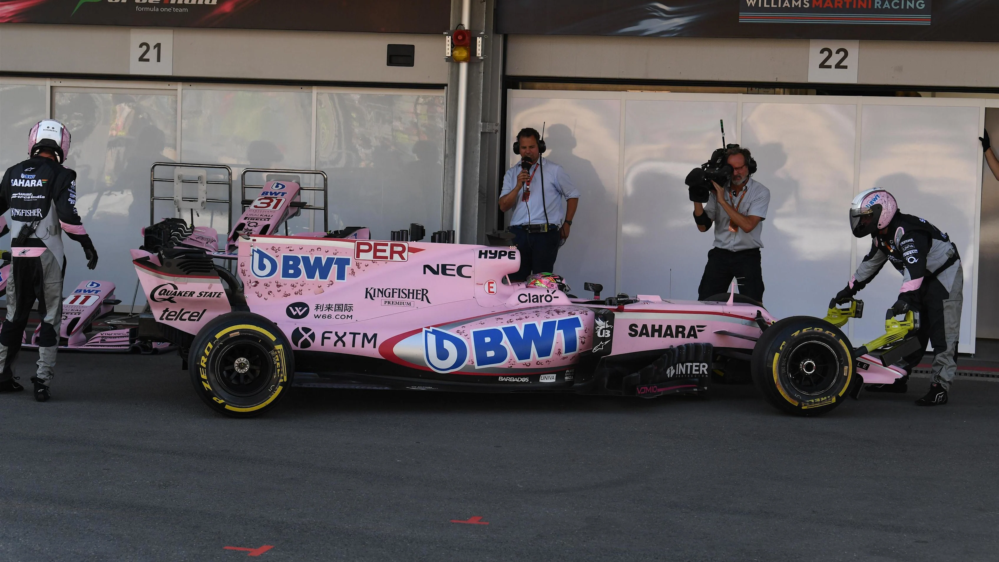 Sergio Perez (MEX) Force India VJM10 pits with a broken front wing at Formula One World Championship, Rd8, Azerbaijan Grand Prix, Race, Baku City Circuit, Baku, Azerbaijan, Sunday 25 June 2017. © Sutton Images
