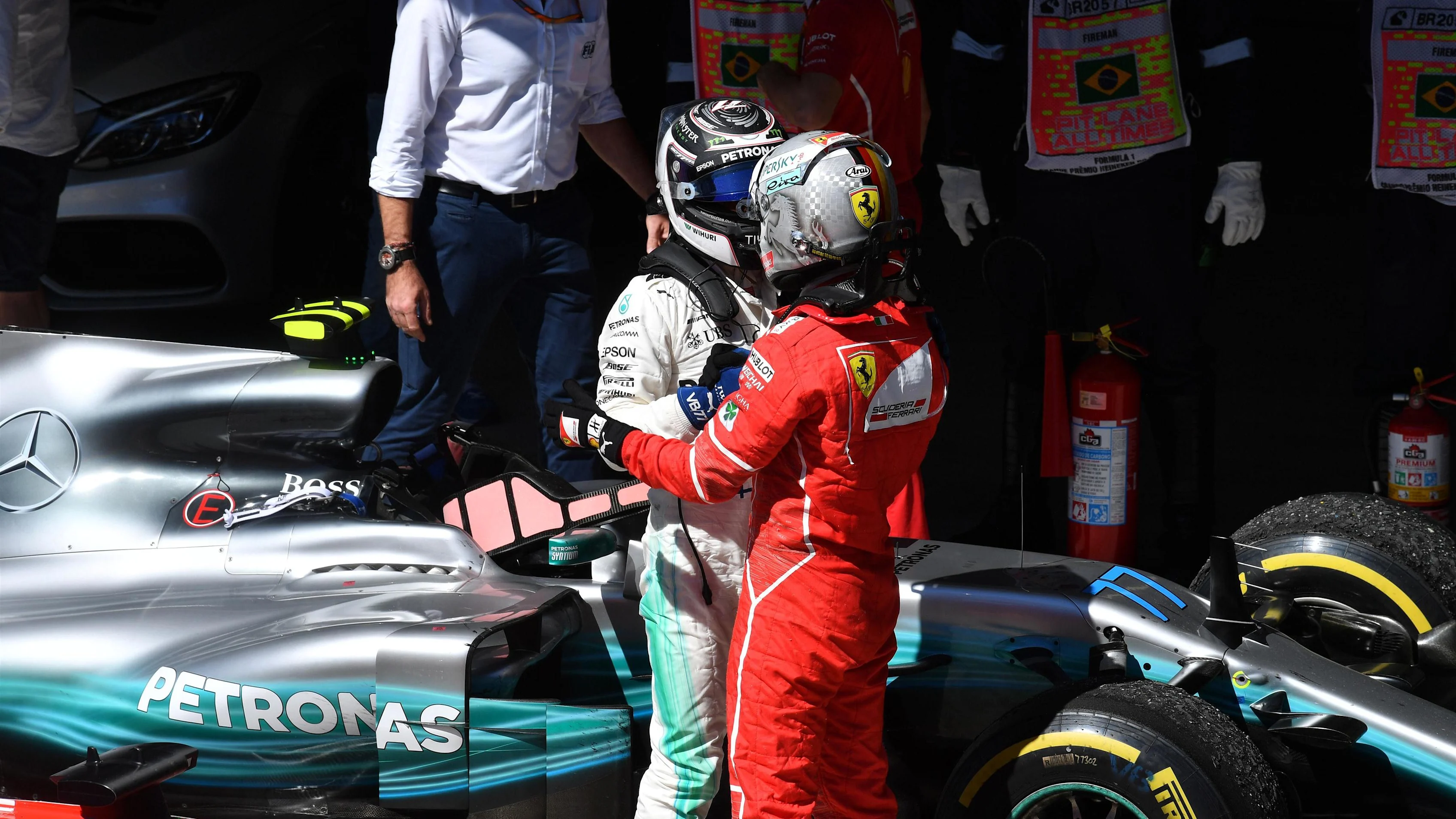 Valtteri Bottas (FIN) Mercedes AMG F1 and Sebastian Vettel (GER) Ferrari celebrate in parc ferme at Formula One World Championship, Rd19, Brazilian Grand Prix, Race, Interlagos, Sao Paulo, Brazil, Sunday 12 November 2017. © Mark Sutton/Sutton Images