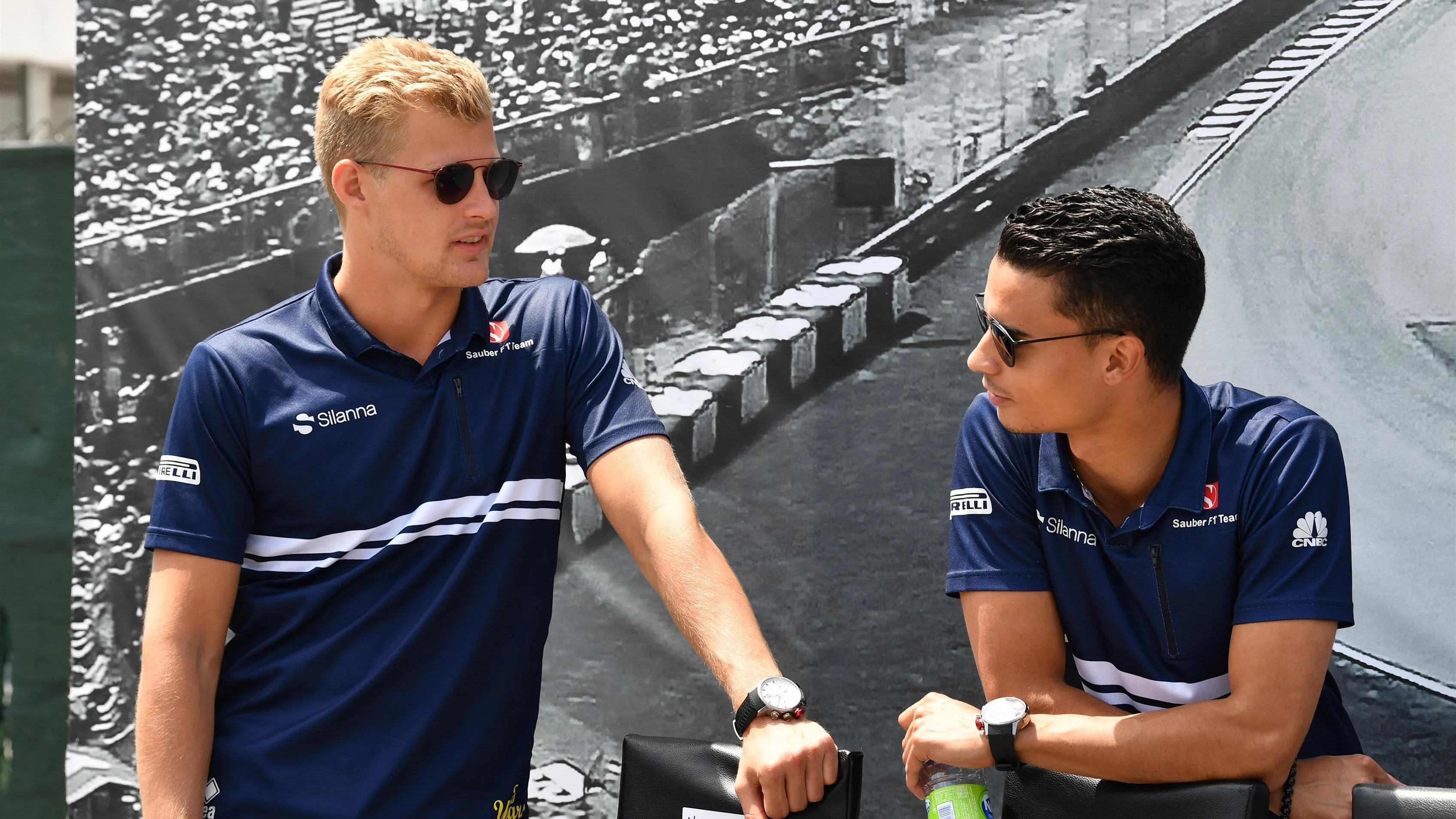Marcus Ericsson (SWE) Sauber and Pascal Wehrlein (GER) Sauber at Formula One World Championship,