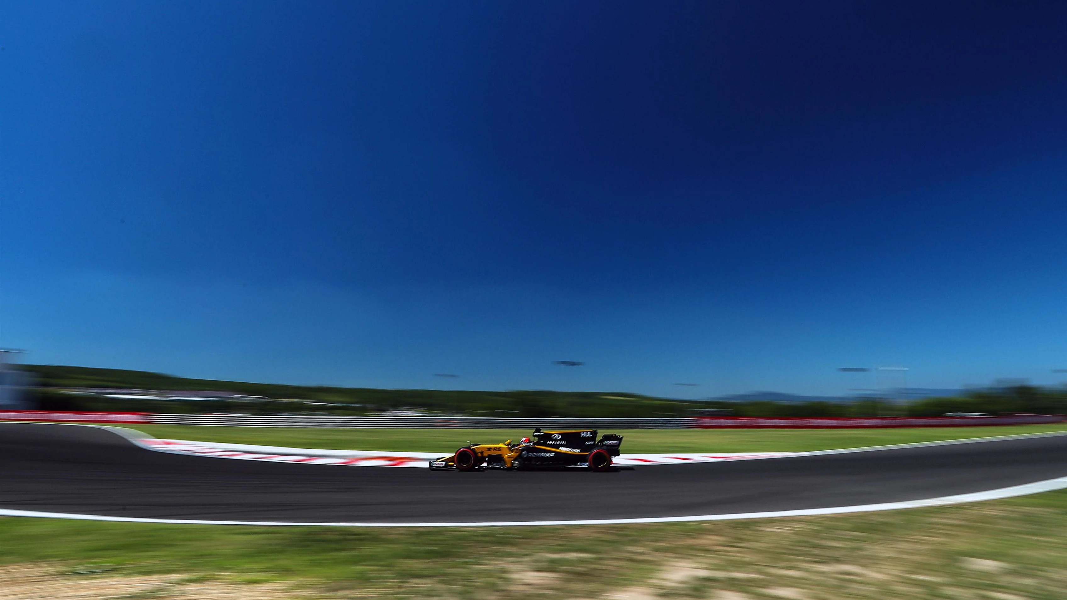 Nico Hulkenberg (GER) Renault Sport F1 Team RS17 at Formula One World Championship, Rd11, Hungarian Grand Prix, Qualifying, Hungaroring, Hungary, Saturday 29 July 2017. © Sutton Images