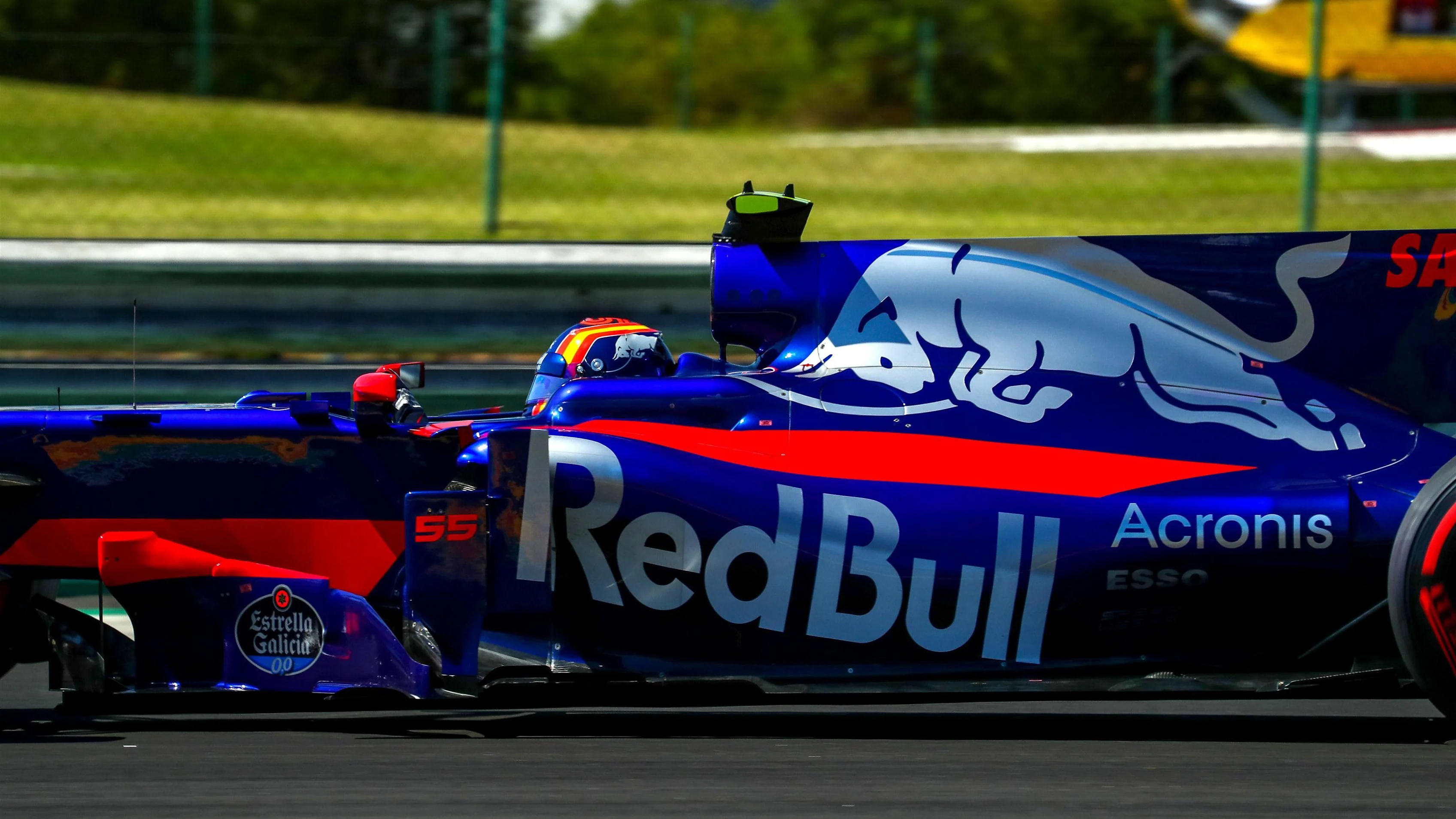 Carlos Sainz (ESP) Scuderia Toro Rosso STR12 at Formula One World Championship, Rd11, Hungarian Grand Prix, Qualifying, Hungaroring, Hungary, Saturday 29 July 2017. © Sutton Images