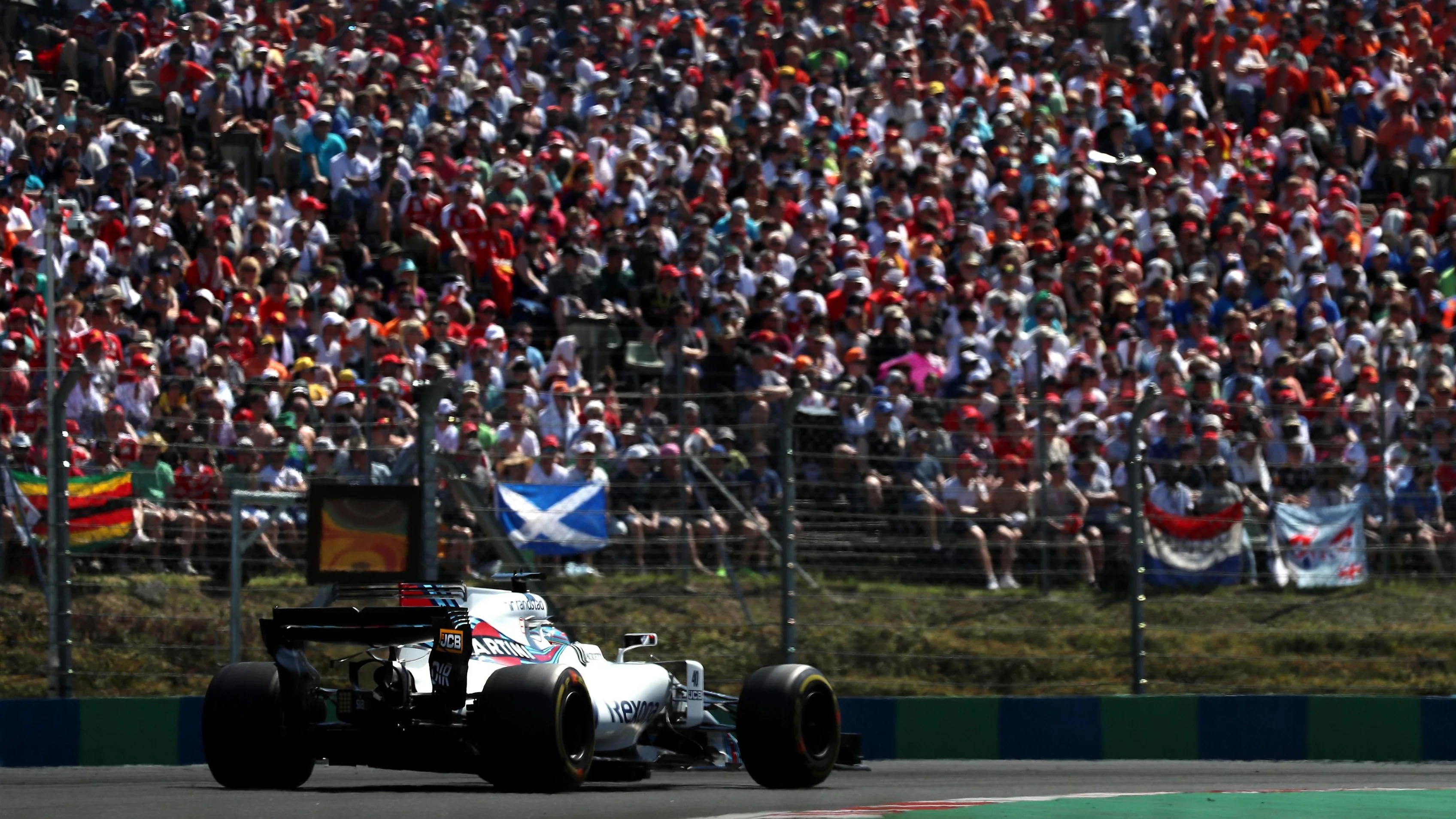 Paul di Resta (BRA) Williams FW40 at Formula One World Championship, Rd11, Hungarian Grand Prix, Race, Hungaroring, Hungary, Sunday 30 July 2017. © Sutton Images
