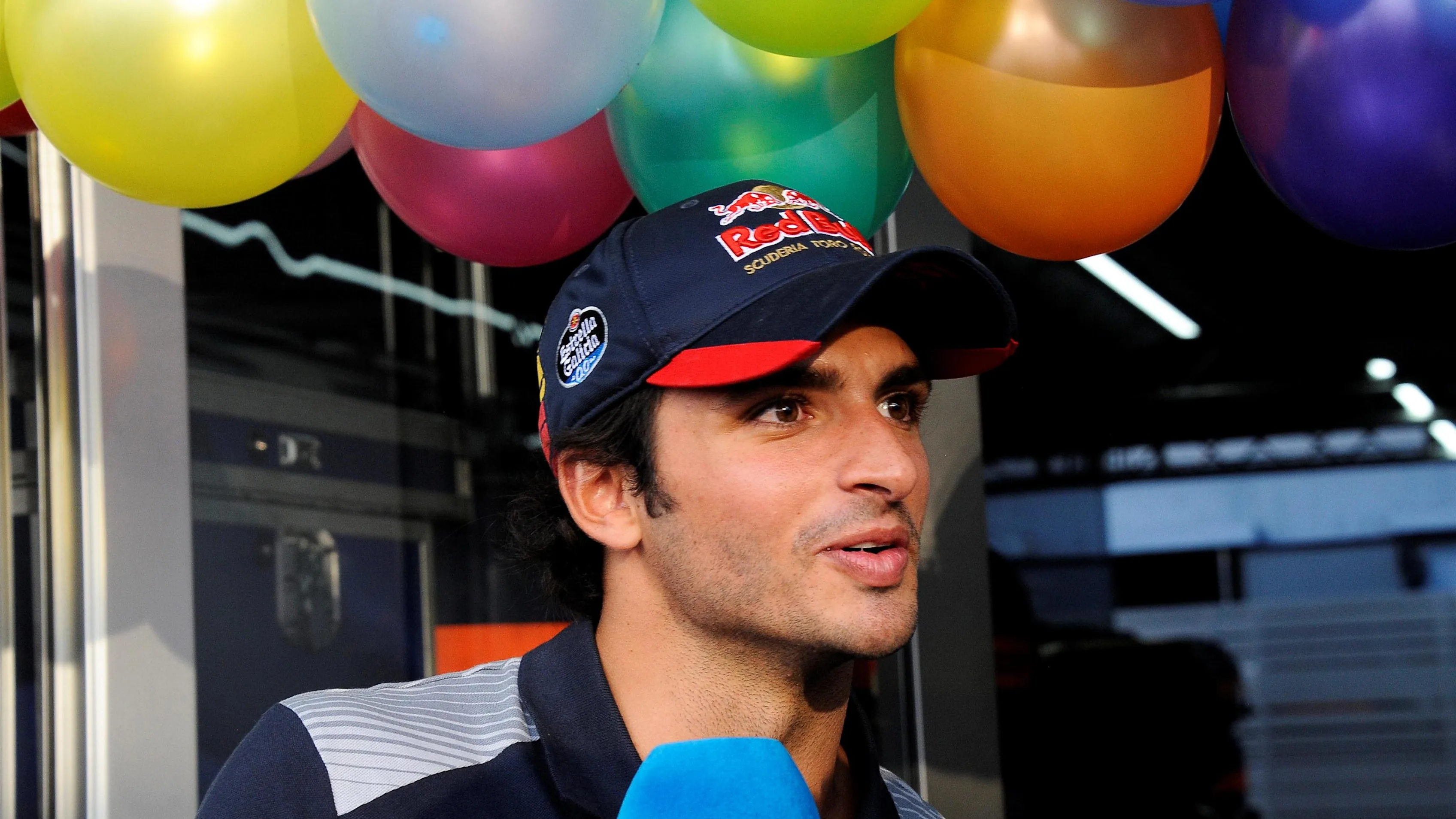 Carlos Sainz jr (ESP) Scuderia Toro Rosso celebrates his birthday at Formula One World Championship, Rd13, Italian Grand Prix, Practice, Monza, Italy, Friday 1 September 2017. © Sutton Images