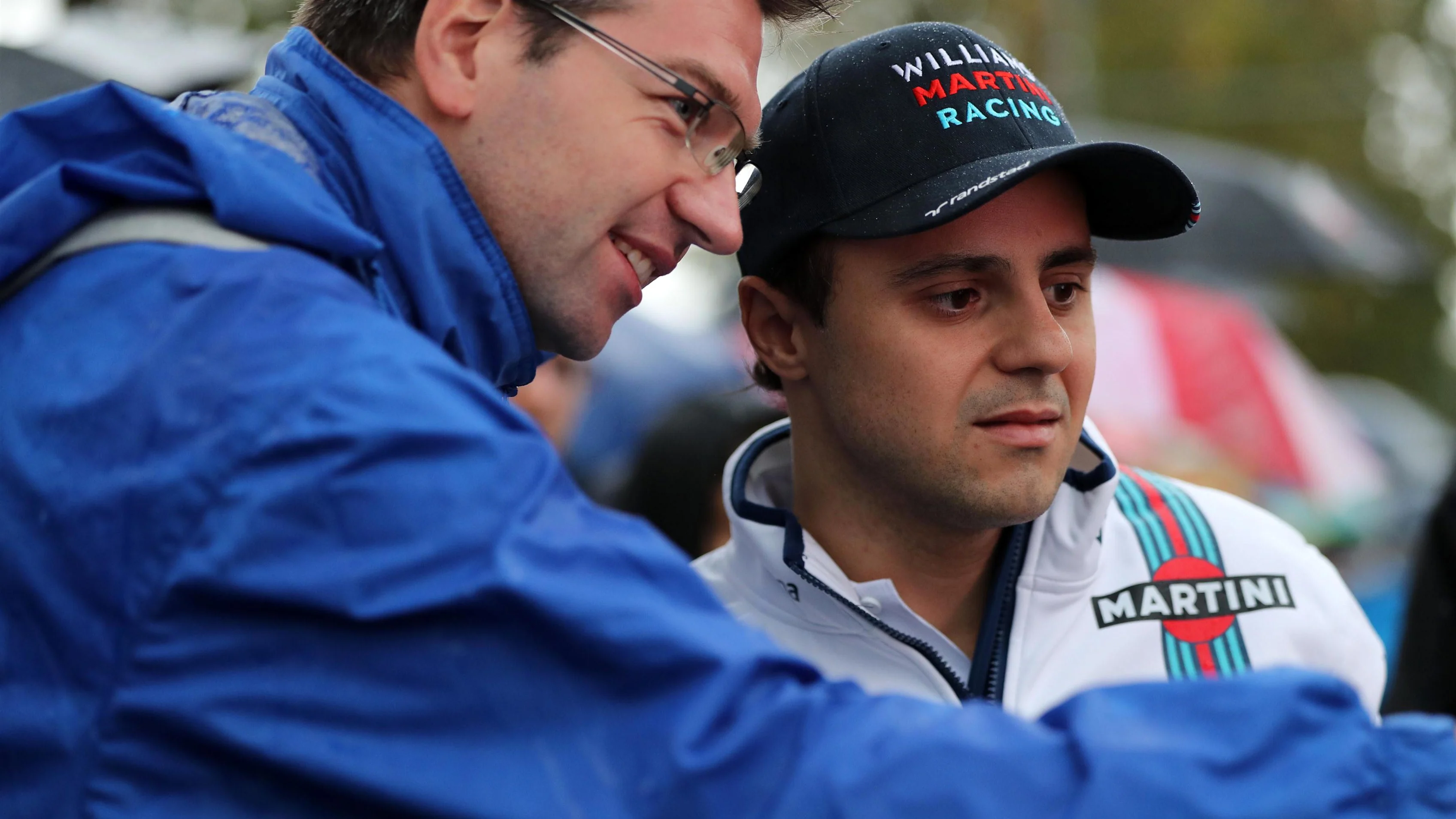 Felipe Massa (BRA) Williams fans selfie at Formula One World Championship, Rd13, Italian Grand Prix, Qualifying, Monza, Italy, Saturday 2 September 2017. © Sutton Images