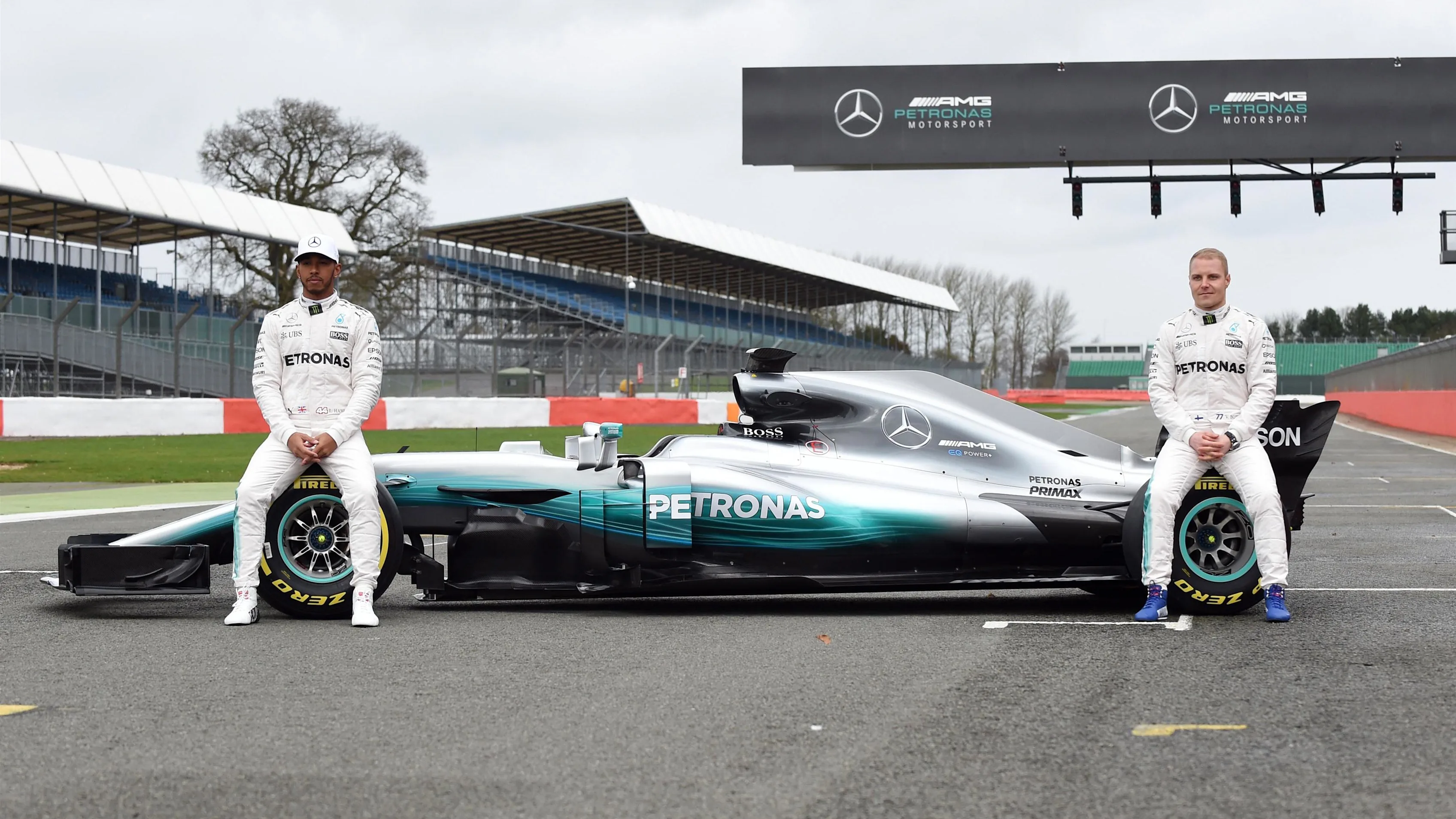 Mercedes-Benz F1 W08 Hybrid