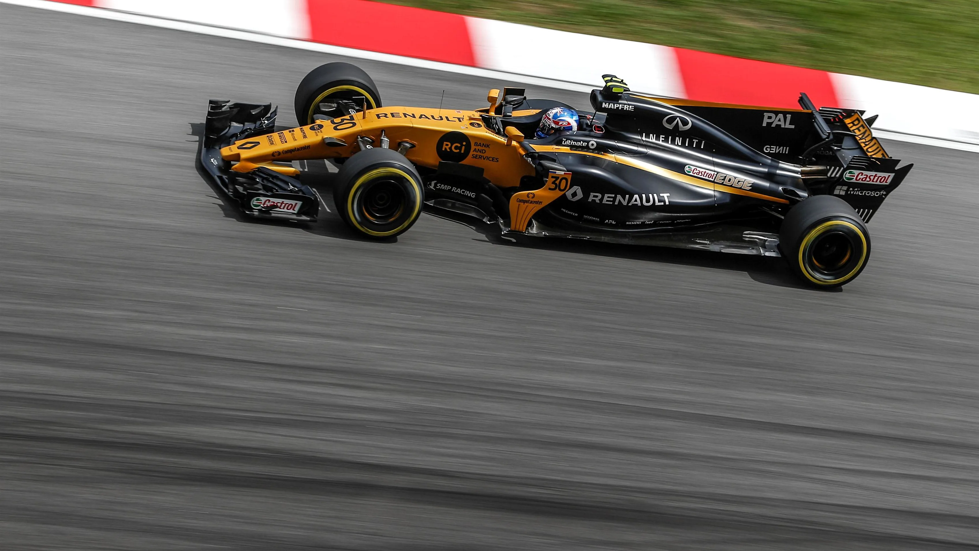 Jolyon Palmer (GBR) Renault Sport F1 Team RS17 at Formula One World Championship, Rd15, Malaysian