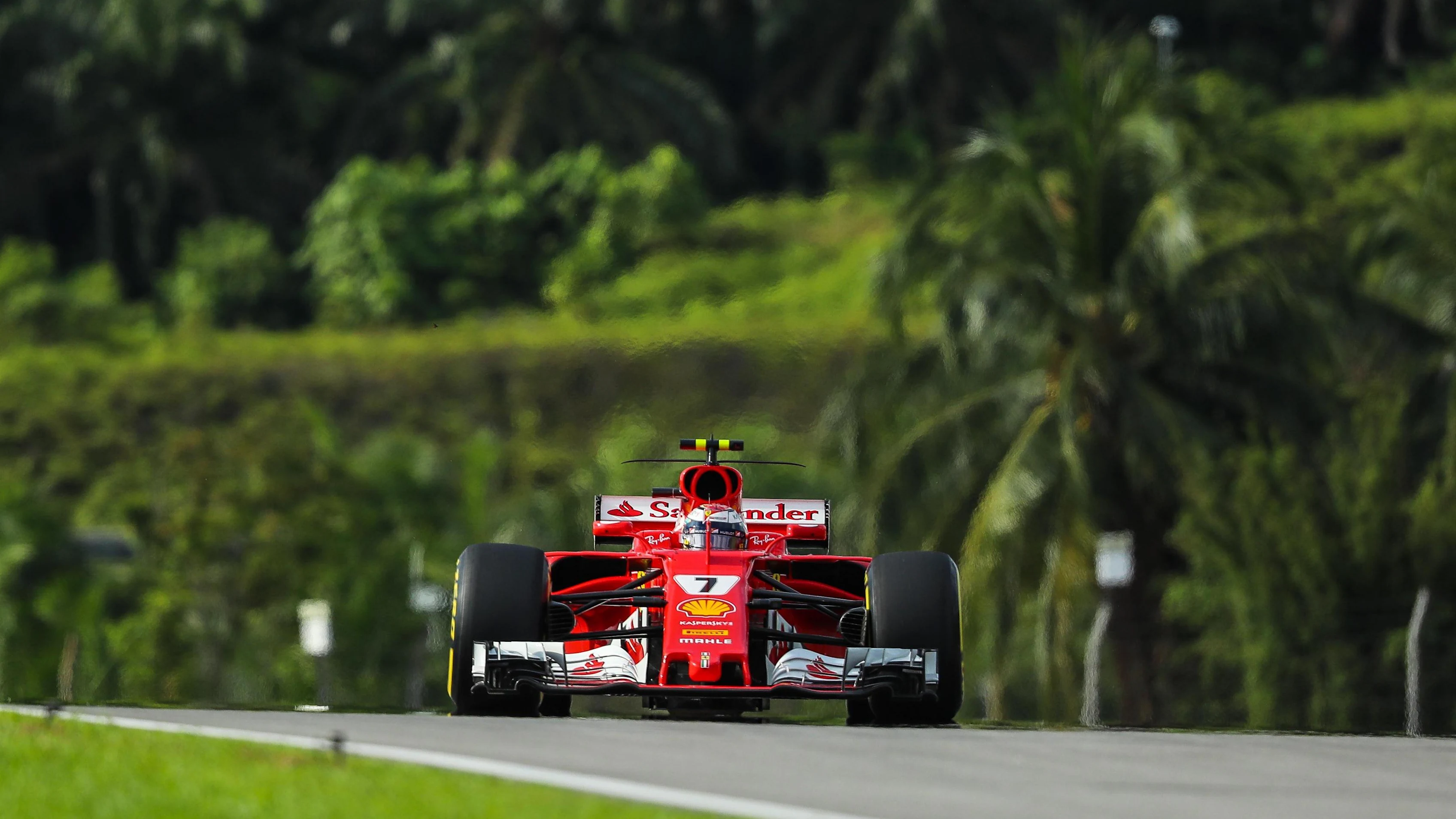Kimi Raikkonen (FIN) Ferrari SF70-H at Formula One World Championship, Rd15, Malaysian Grand Prix, Qualifying, Sepang, Malaysia, Saturday 30 September 2017. © Kym Illman/Sutton Images