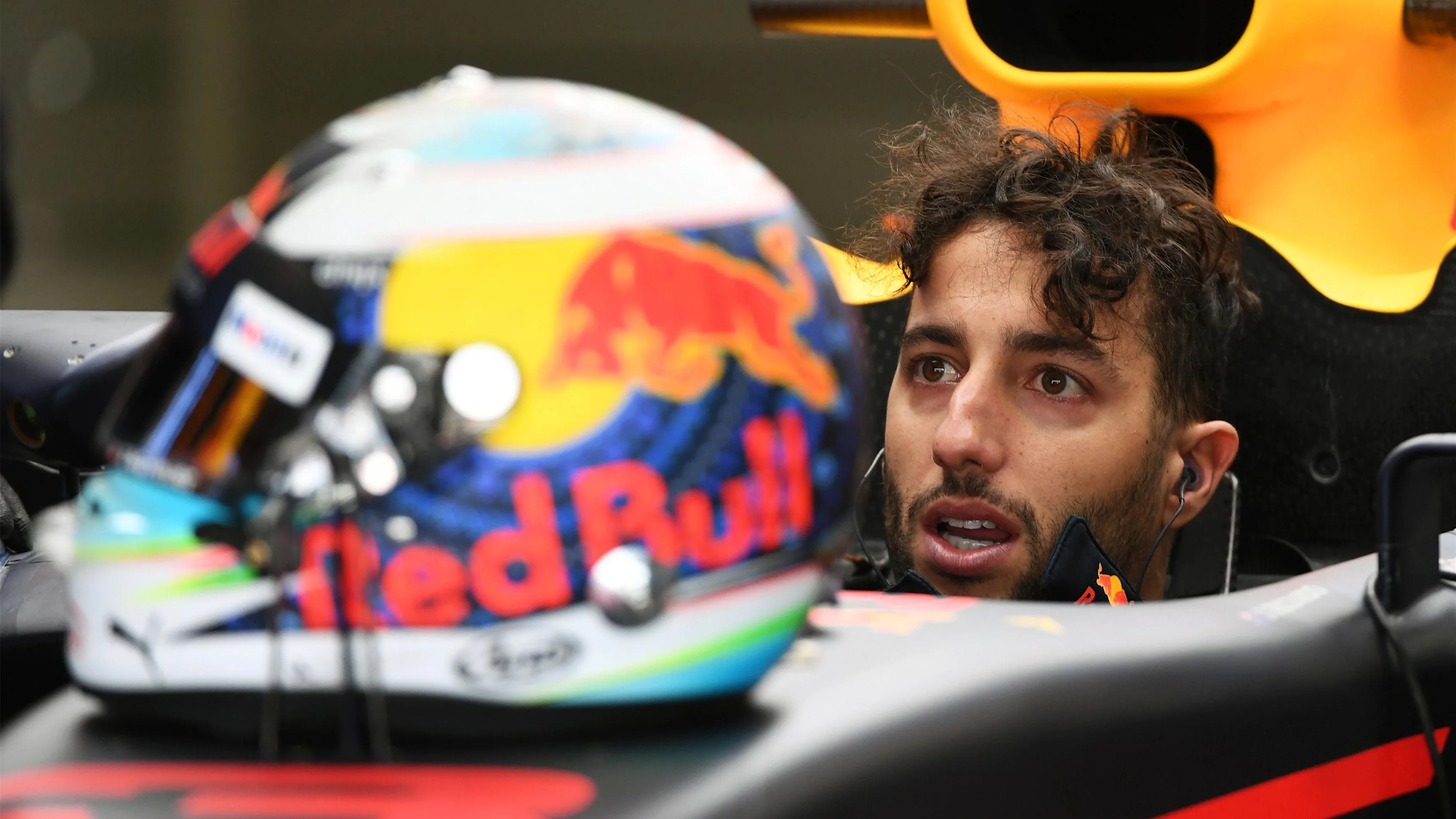 Daniel Ricciardo (AUS) Red Bull Racing RB13 at Formula One World Championship, Rd18, Mexican Grand Prix, Practice, Circuit Hermanos Rodriguez, Mexico City, Mexico, Friday 27 October 2017. © Mark Sutton/Sutton Images