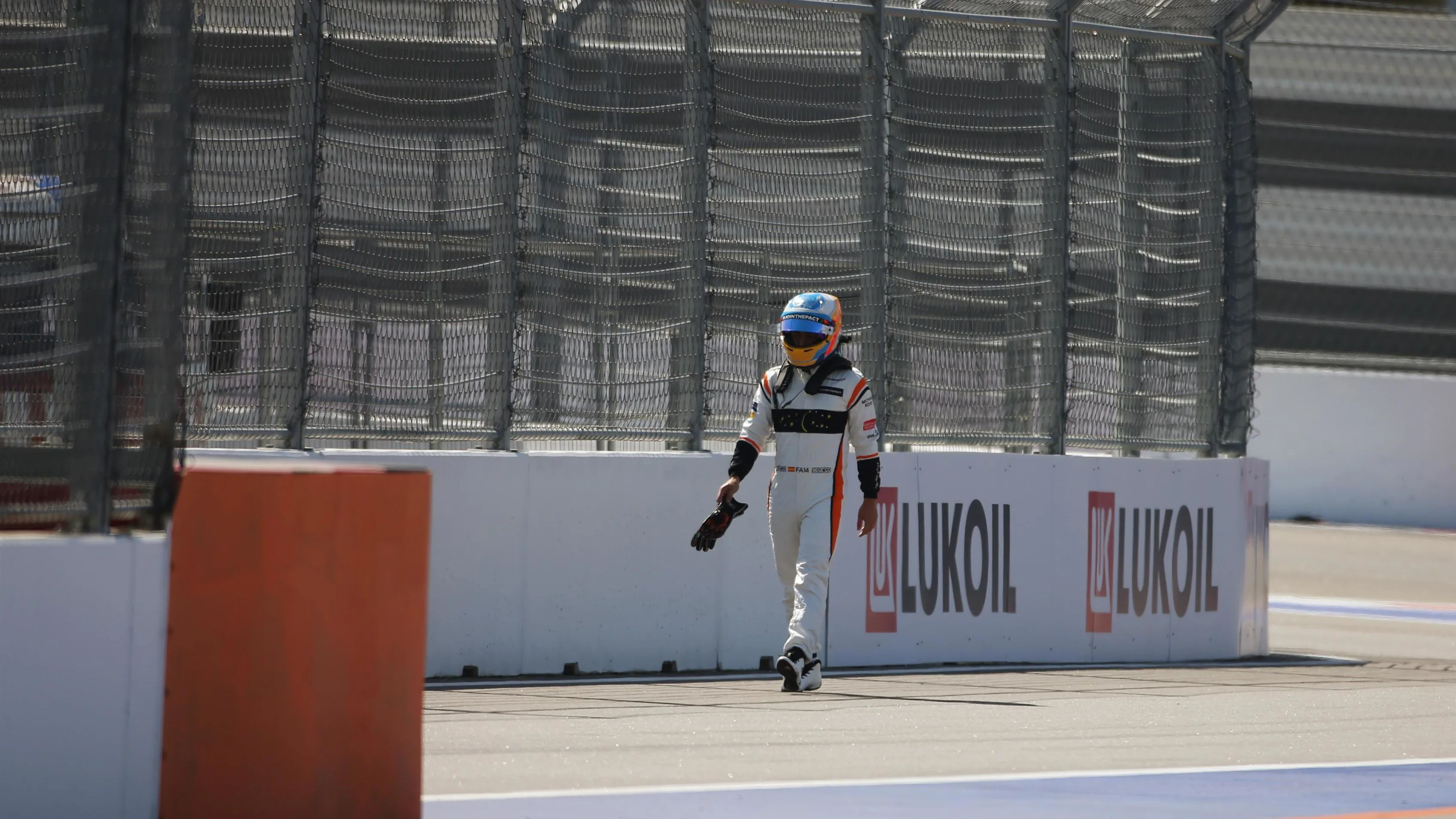 Race retiree Fernando Alonso (ESP) McLaren walks on track at Formula One World Championship, Rd4, Russian Grand Prix, Race, Sochi Autodrom, Sochi, Krasnodar Krai, Russia, Sunday 30 April 2017. © Sutton Motorsport Images