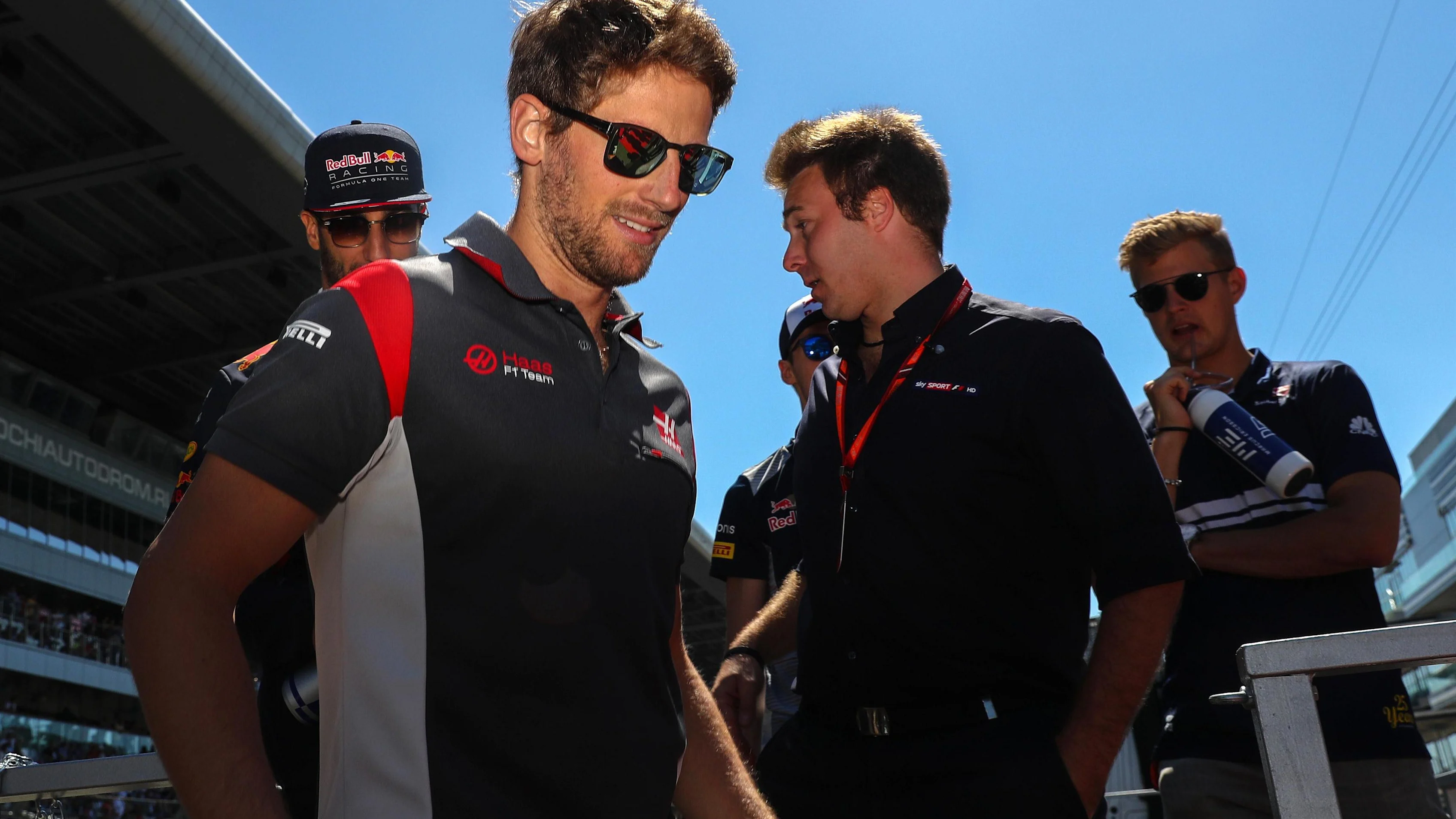 Romain Grosjean (FRA) Haas F1 on the drivers parade at Formula One World Championship, Rd4, Russian Grand Prix, Race, Sochi Autodrom, Sochi, Krasnodar Krai, Russia, Sunday 30 April 2017. © Sutton Motorsport Images