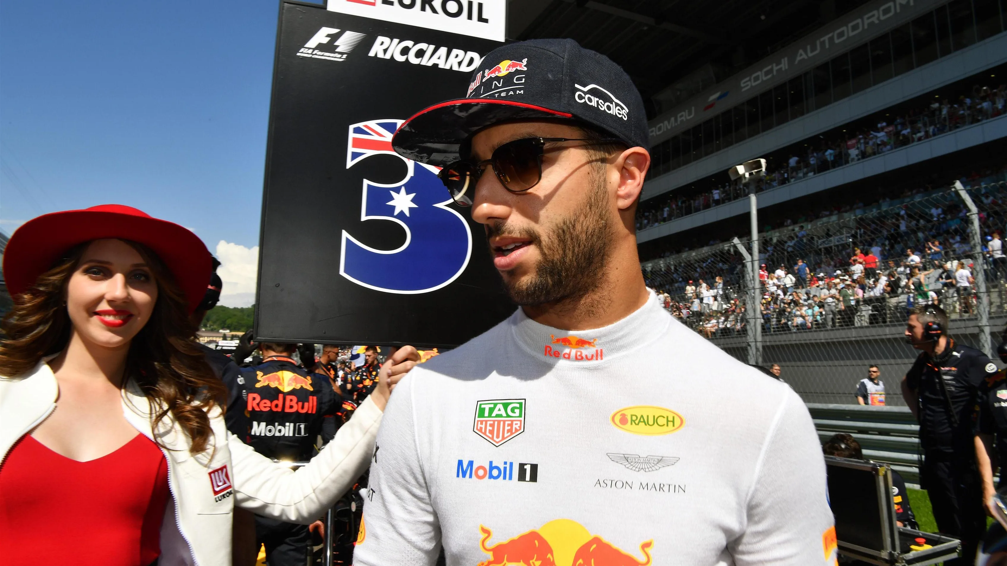 Daniel Ricciardo (AUS) Red Bull Racing on the grid at Formula One World Championship, Rd4, Russian Grand Prix, Race, Sochi Autodrom, Sochi, Krasnodar Krai, Russia, Sunday 30 April 2017. © Sutton Motorsport Images