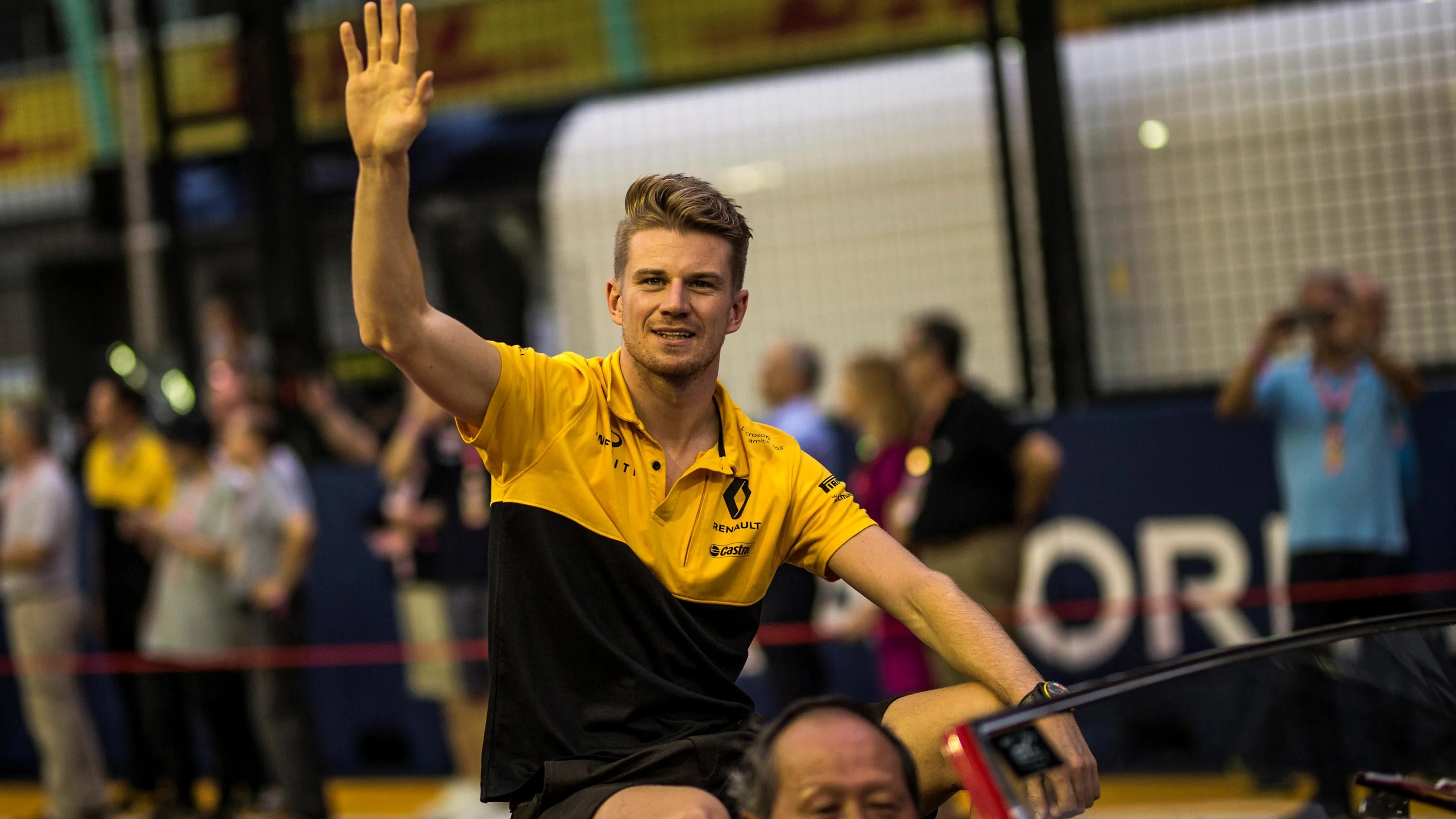 Nico Hulkenberg (GER) Renault Sport F1 Team on the drivers parade at Formula One World Championship, Rd14, Singapore Grand Prix, Race, Marina Bay Street Circuit, Singapore, Sunday 17 September 2017. © Manuel Goria/Sutton Images