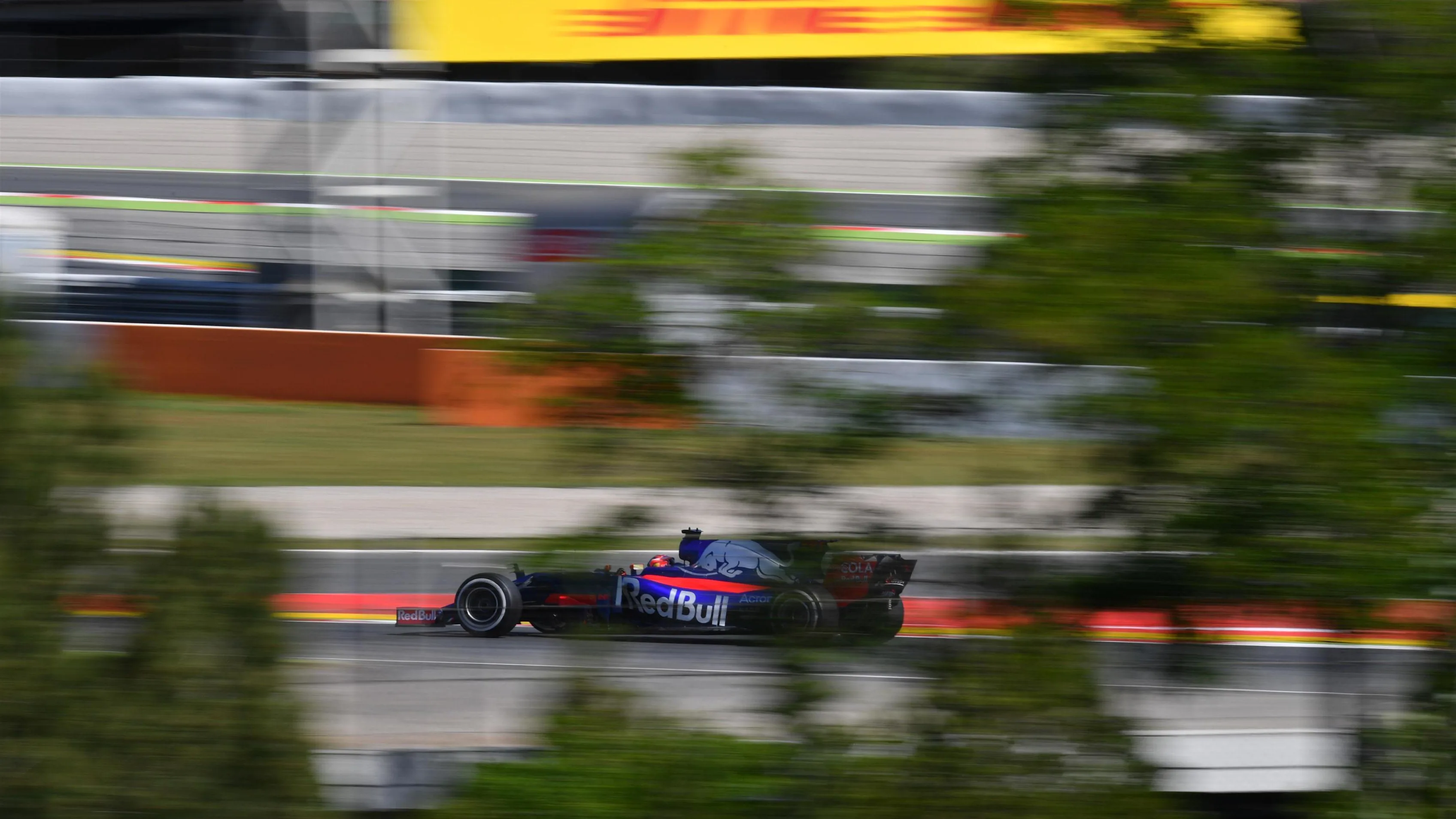 Daniil Kvyat (RUS) Scuderia Toro Rosso STR12 at Formula One World Championship, Rd5, Spanish Grand Prix, Practice, Barcelona, Spain, Friday 12 May 2017. © Sutton Motorsport Images