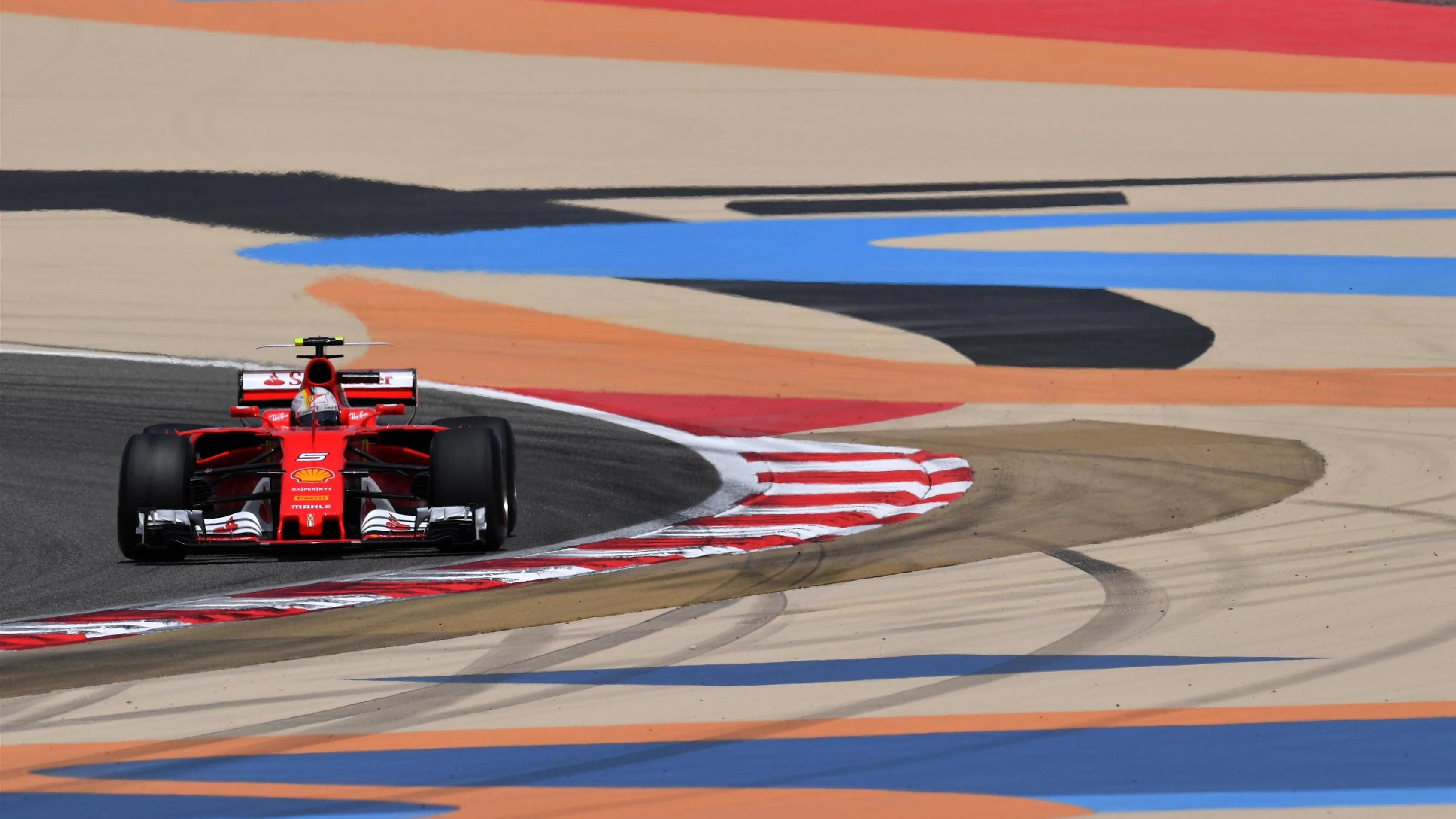 Sebastian Vettel (GER) Ferrari SF70-H at Formula One Testing, Day One, Bahrain International Circuit, Sakhir, Bahrain, Tuesday 18 April 2017. © Sutton Motorsport Images