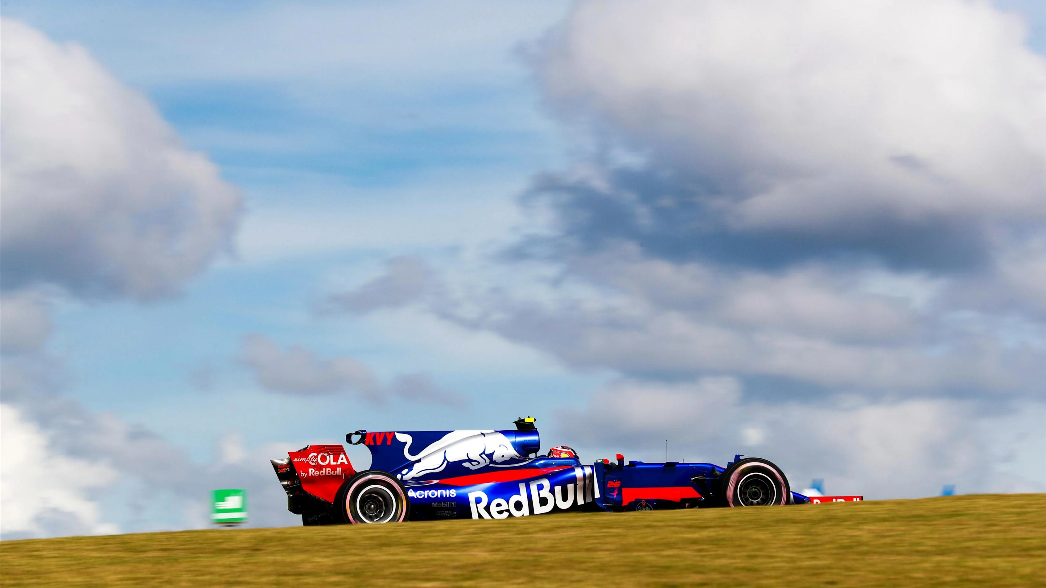 Daniil Kvyat (RUS) Scuderia Toro Rosso STR12 at Formula One World Championship, Rd17, United States Grand Prix, Practice, Circuit of the Americas, Austin, Texas, USA, Friday 20 October 2017. © Sam Bloxham/LAT/Sutton Images