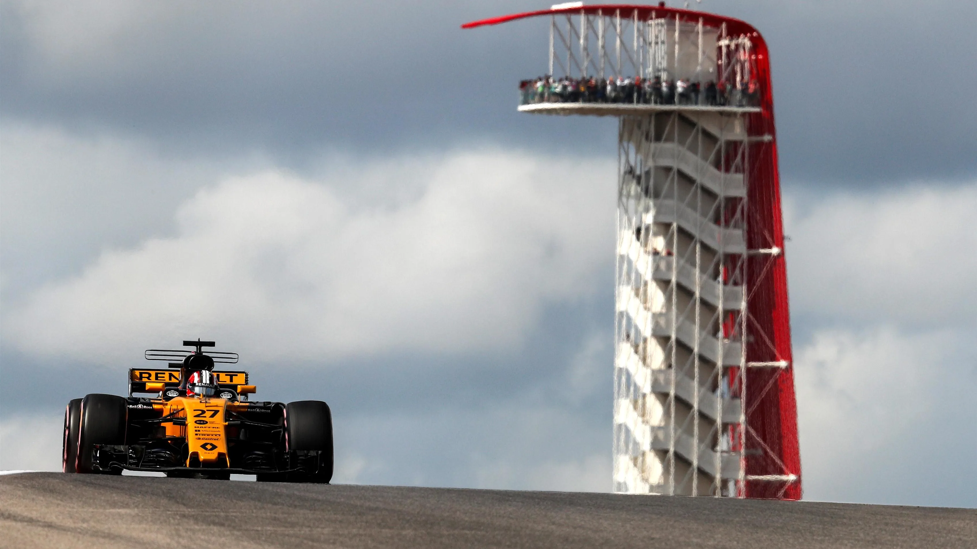 Nico Hulkenberg (GER) Renault Sport F1 Team RS17 at Formula One World Championship, Rd17, United