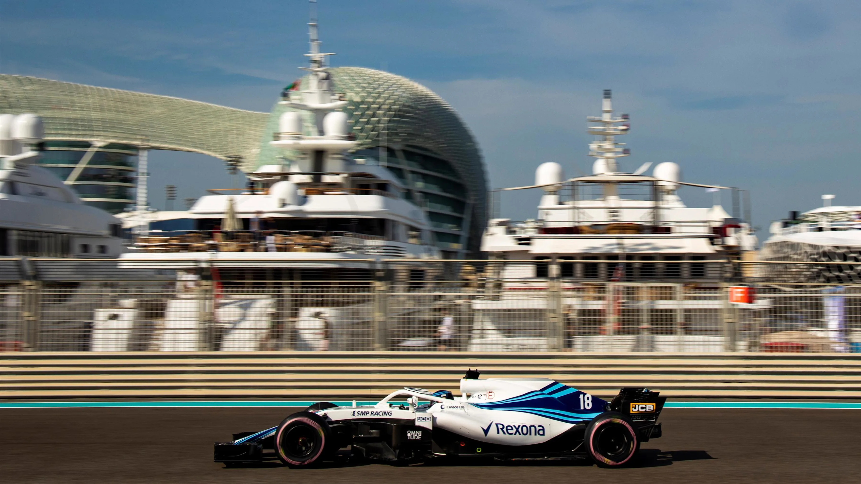 Lance Stroll, Williams FW41 at Formula One World Championship, Rd21, Abu Dhabi Grand Prix, Qualifying, Yas Marina Circuit, Abu Dhabi, UAE, Saturday 24 November 2018.