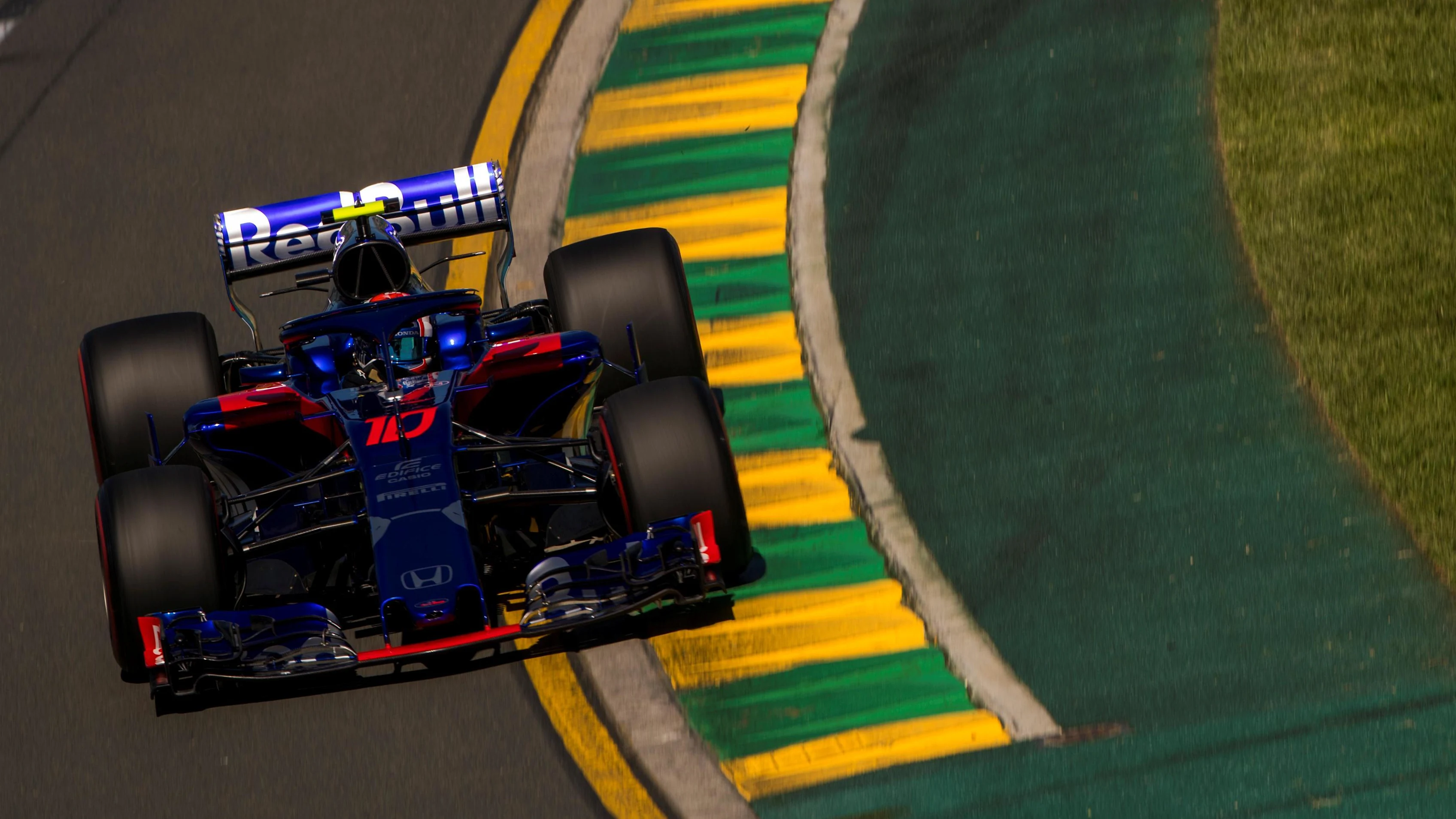 Pierre Gasly (FRA) Scuderia Toro Rosso STR13 at Formula One World Championship, Rd1, Australian Grand Prix, Practice, Melbourne, Australia, Friday 23 March 2018. © Manuel Goria/Sutton Images