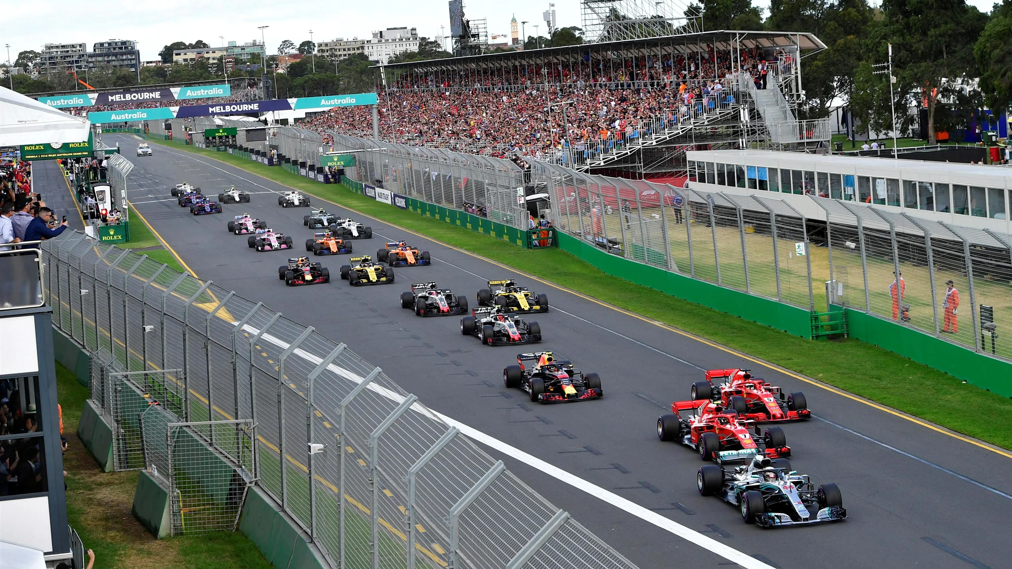 Lewis Hamilton (GBR) Mercedes-AMG F1 W09 EQ Power+ leads at the start of the race at Formula One