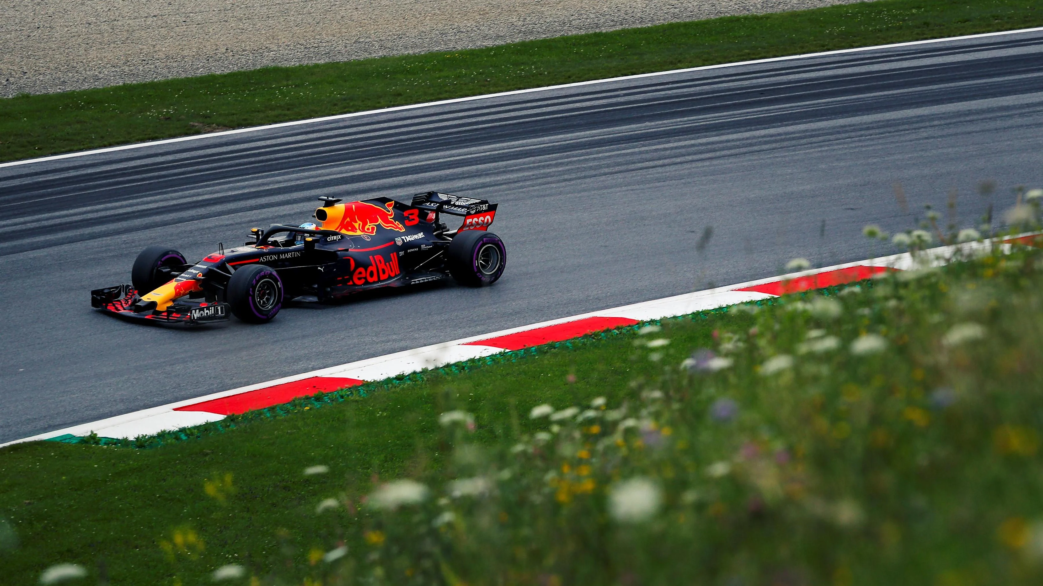 Daniel Ricciardo (AUS) Red Bull Racing RB14 at Formula One World Championship, Rd9, Austrian Grand Prix, Qualifying, Spielberg, Austria, Saturday 30 June 2018. © Manuel Goria/Sutton Images