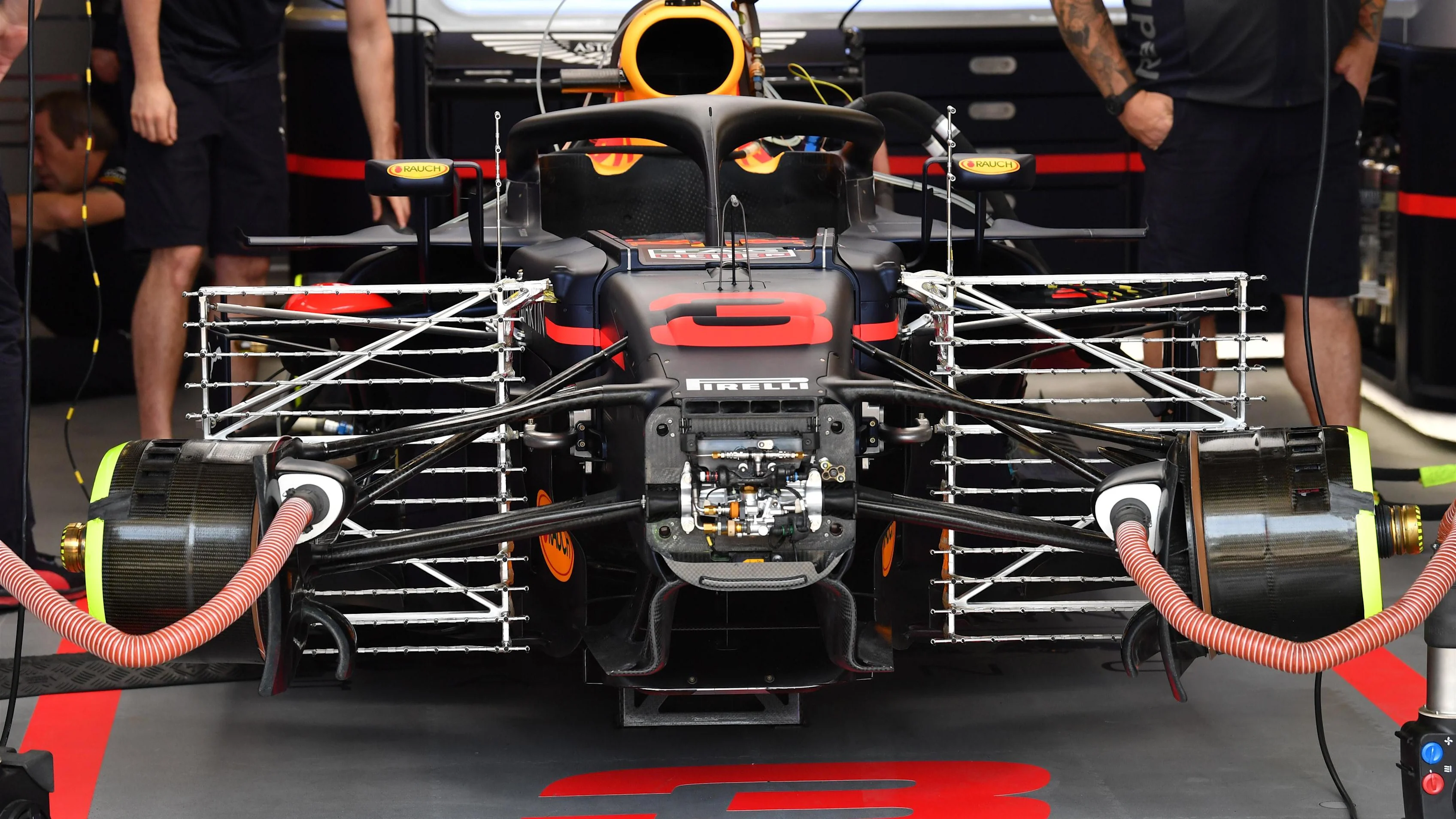 Red Bull Racing RB14 front suspension detail at Formula One World Championship, Rd4, Azerbaijan Grand Prix, Practice, Baku City Circuit, Baku, Azerbaijan, Friday 27 April 2018. © Mark Sutton/Sutton Images