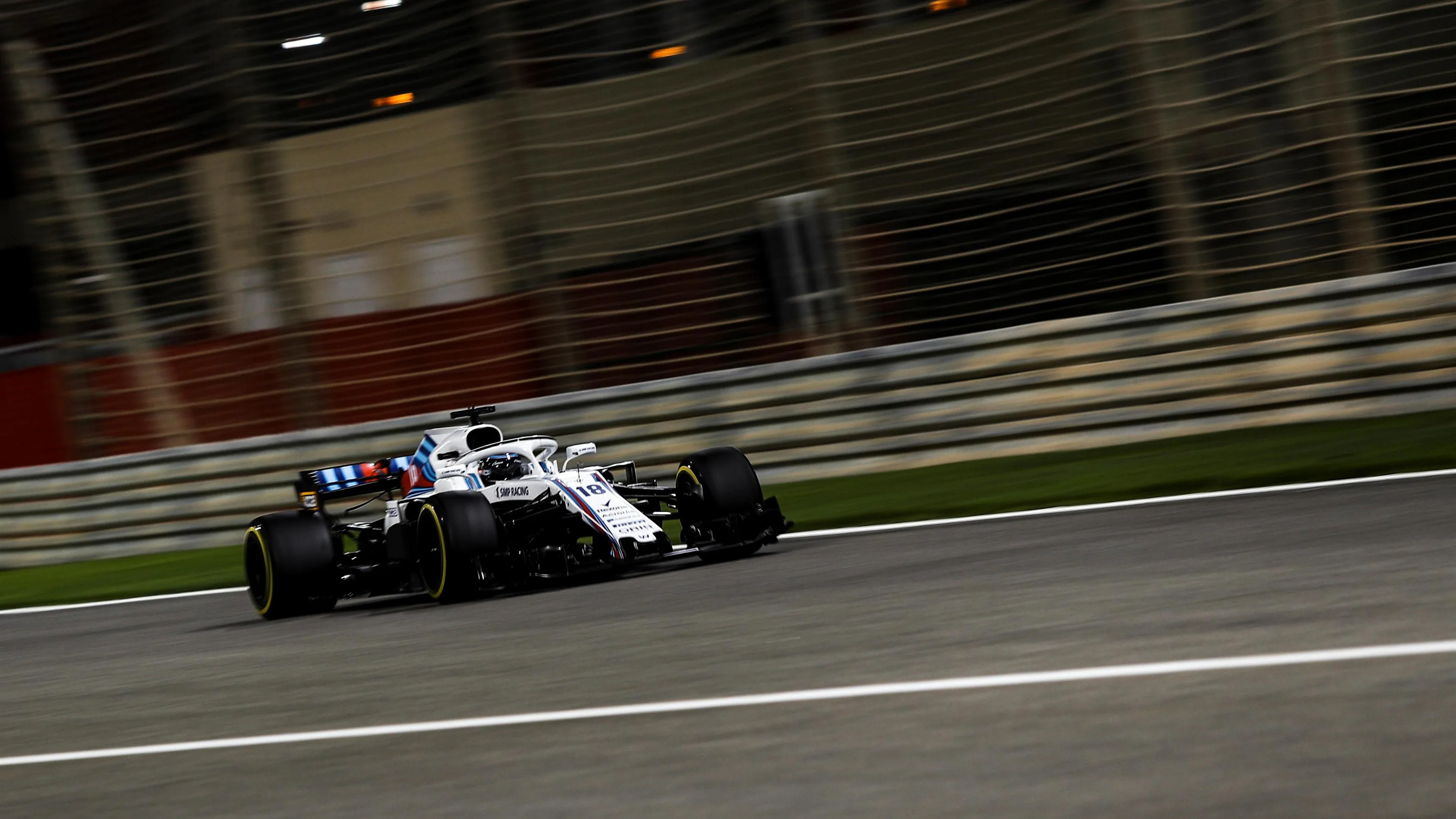 Lance Stroll (CDN) Williams FW41 at Formula One World Championship, Rd2, Bahrain Grand Prix, Race, Bahrain International Circuit, Sakhir, Bahrain, Sunday 8 April 2018. © Manuel Goria/Sutton Images