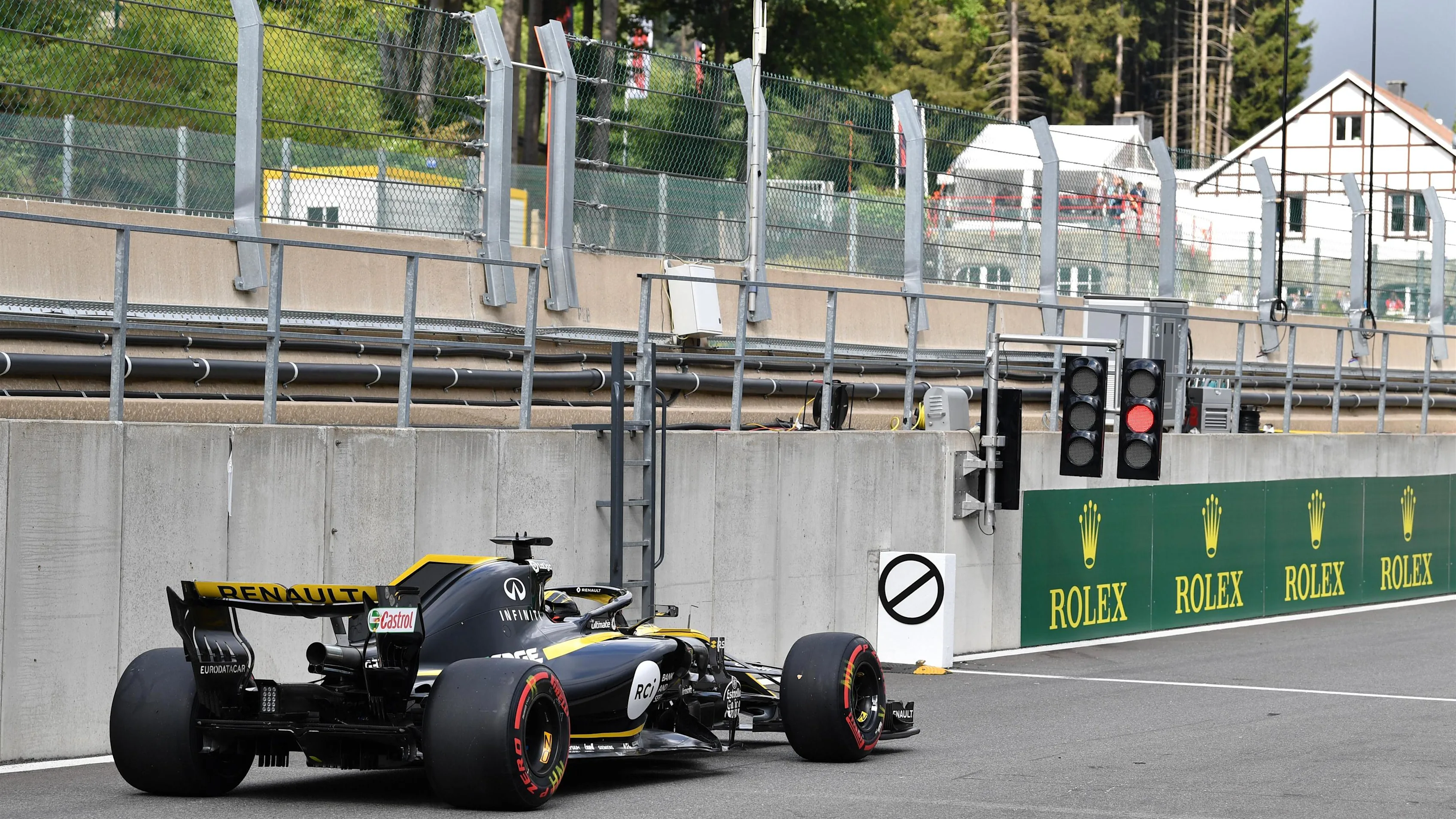 Nico Hulkenberg, Renault Sport F1 Team R.S. 18 at Formula One World Championship, Rd13, Belgian Grand Prix, Practice, Spa Francorchamps, Belgium, Friday 24 August 2018. © Mark Sutton/Sutton Images