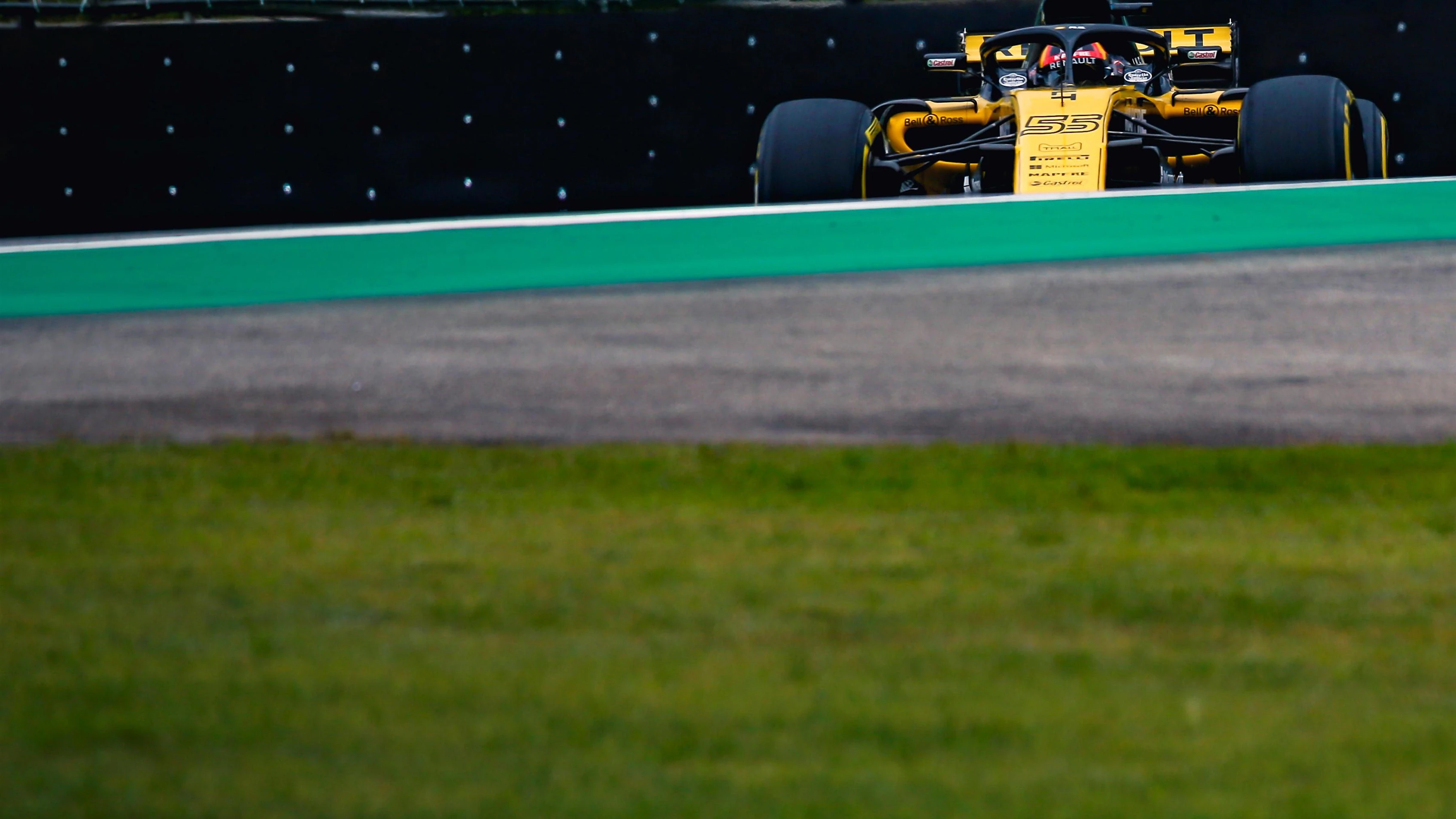 Carlos Sainz, Renault Sport F1 Team R.S. 18 at Formula One World Championship, Rd20, Brazilian Grand Prix, Practice, Interlagos, Sao Paulo, Brazil, Friday 9 November 2018.