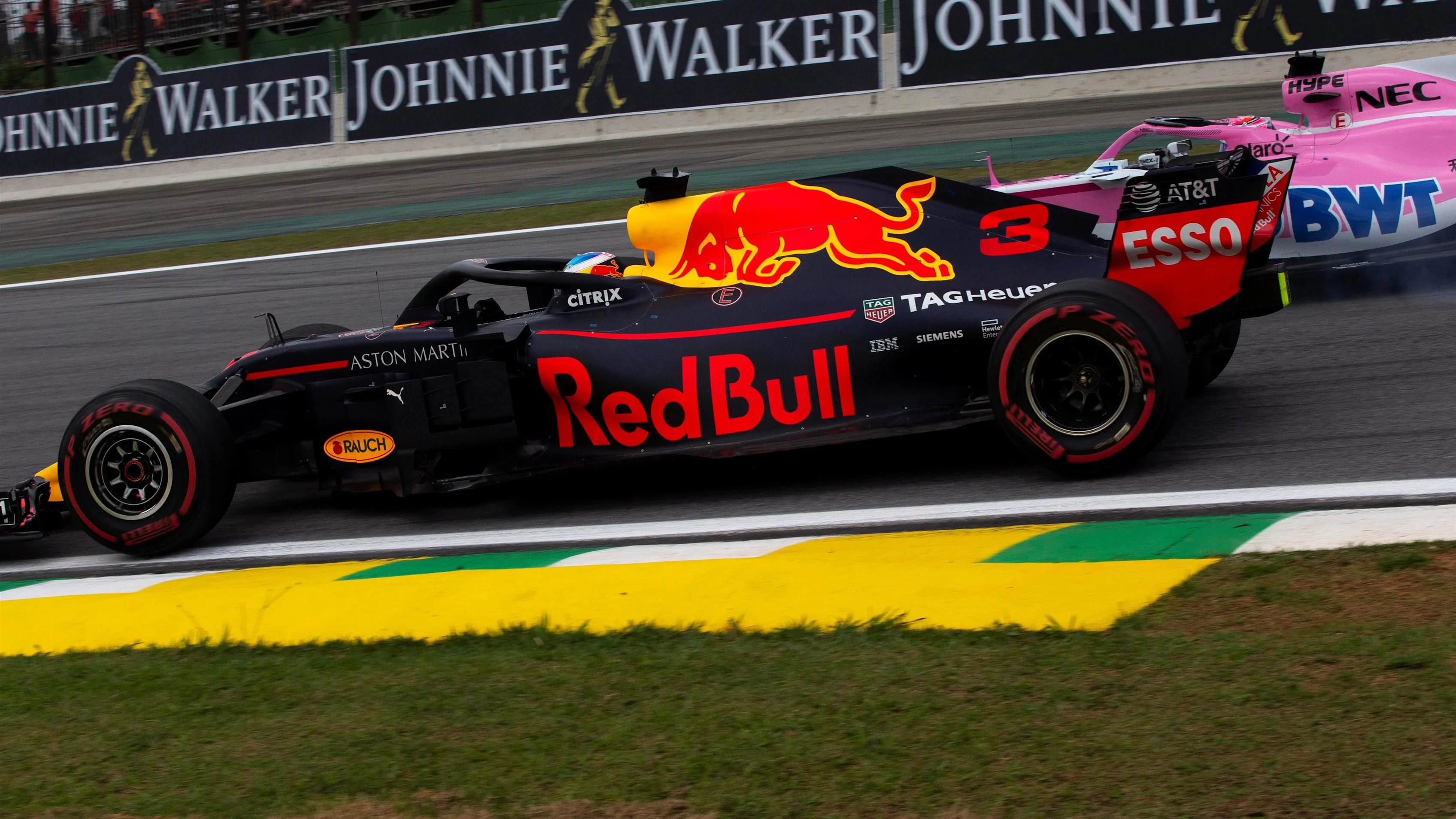 Daniel Ricciardo, Red Bull Racing RB14 and Sergio Perez, Racing Point Force India VJM11 battle at